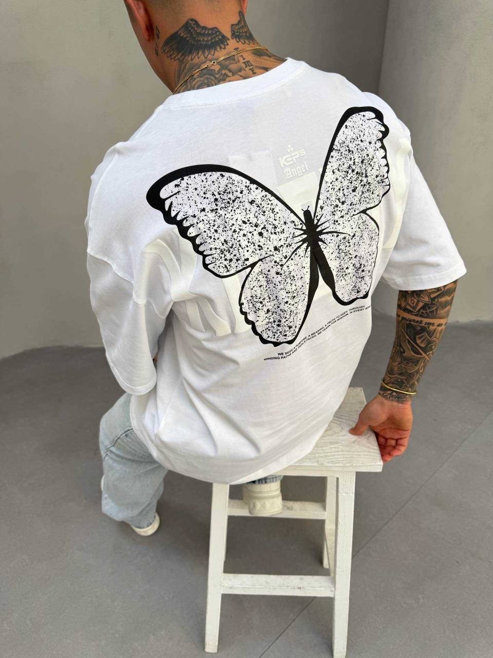 Kelebek Baskılı Oversize Beyaz Tshirt