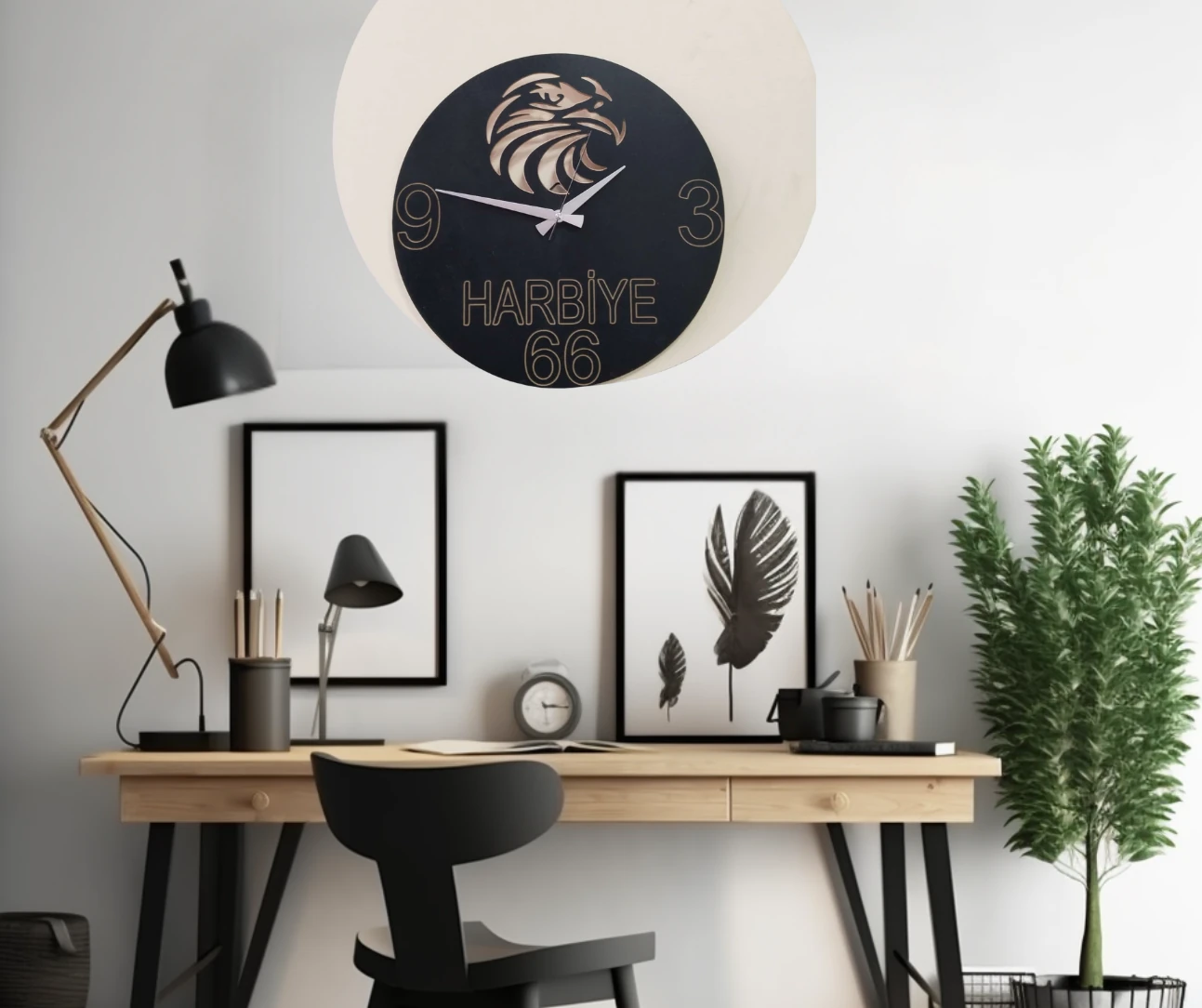 DUVAR SAATİ KARTAL FİGÜRLÜ KİŞİYE ÖZEL TASARIM YAPILIR EBATI 40X40 KALINLIĞI 3MM