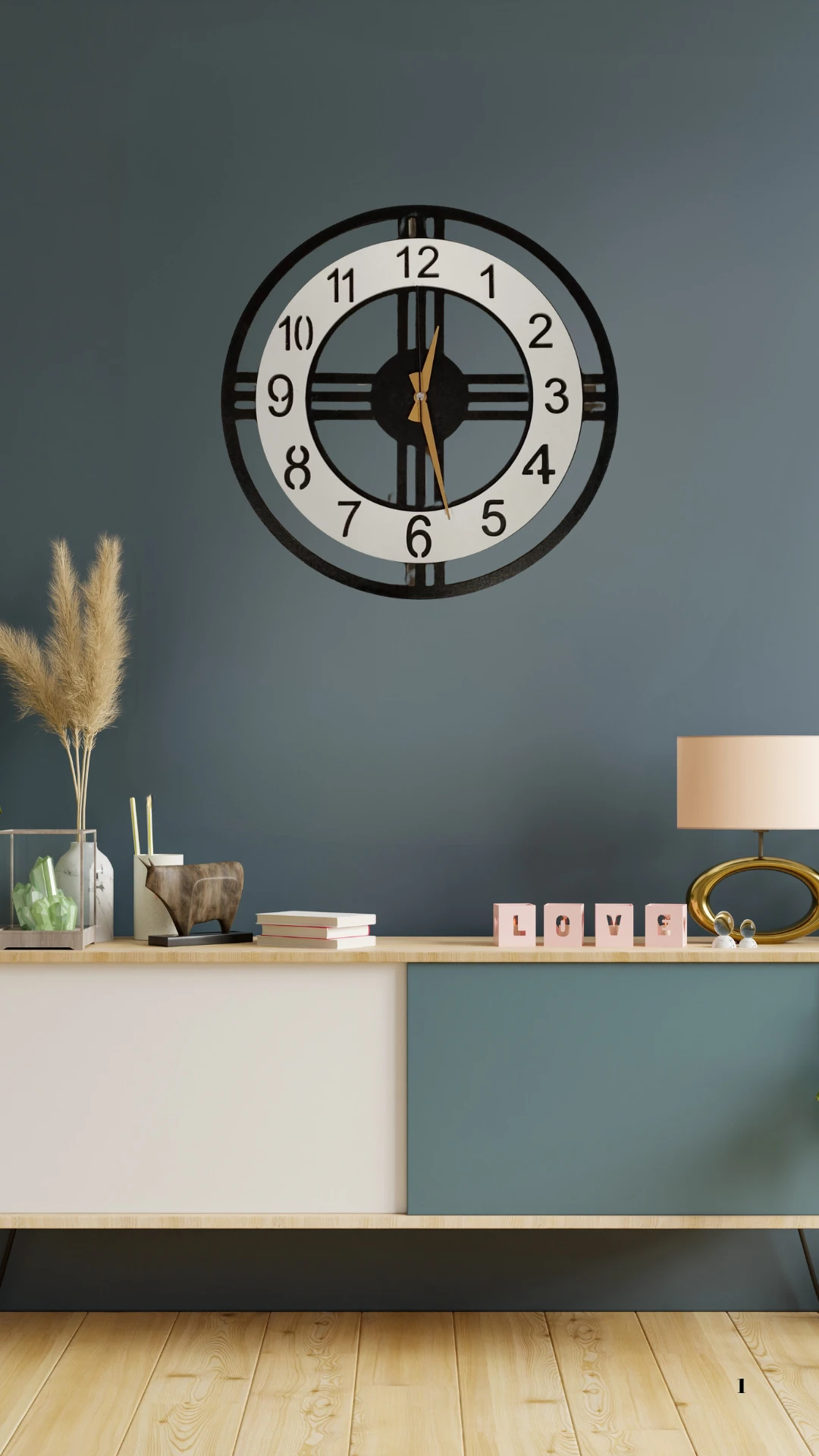 DUVAR SAATİ ARTI SİYAH BEYAZ EBATI 40X40  KALINLIĞI 6 MM