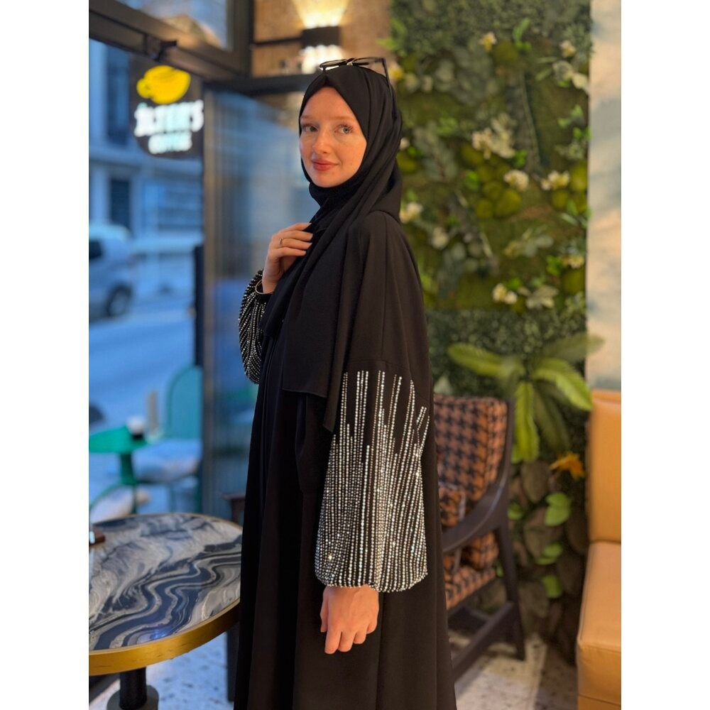 Elegance Abaya ✨