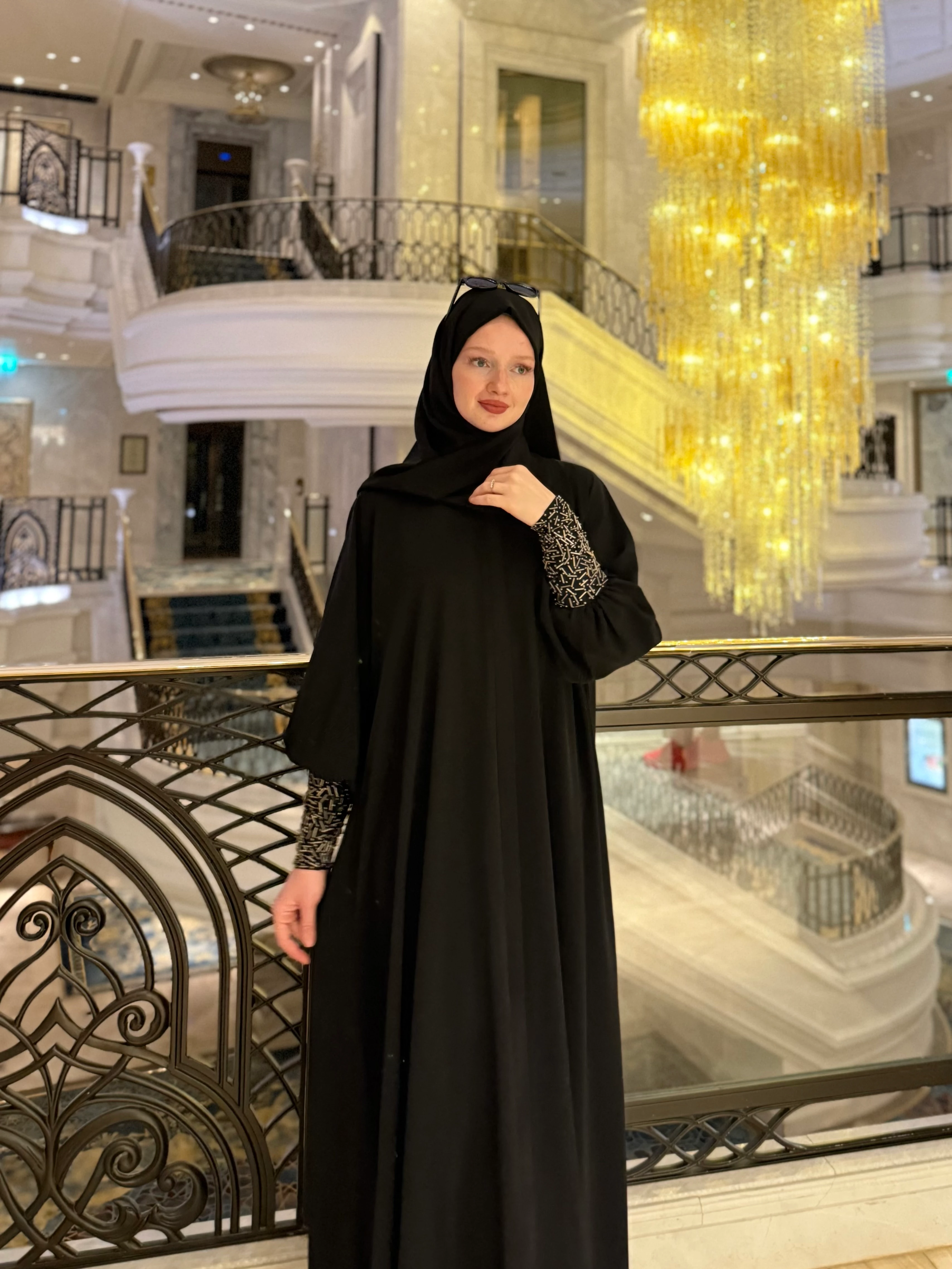 Glow Abaya ✨