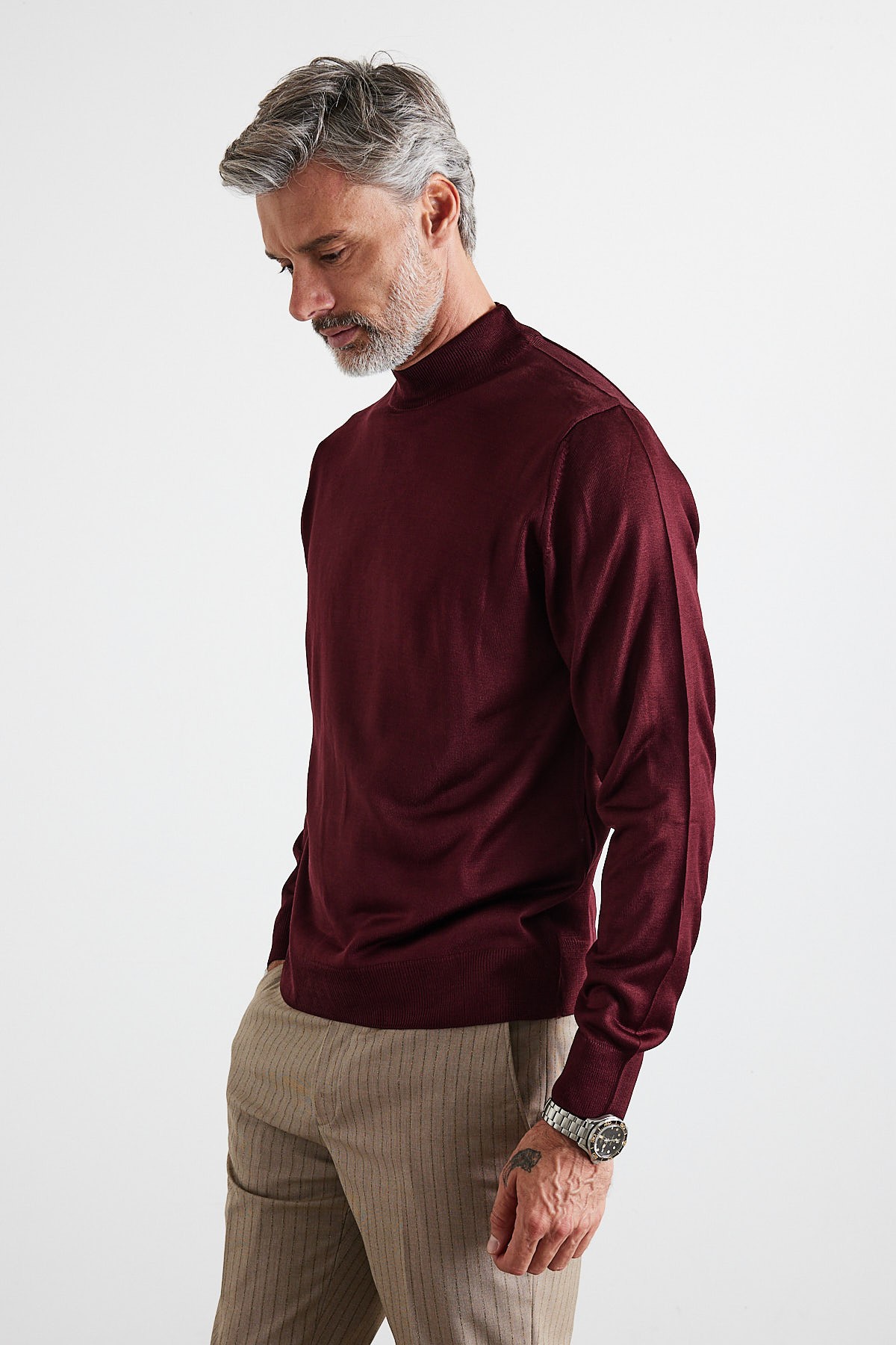 Men's Standard Fit Regular Cut Half Turtleneck Sweater