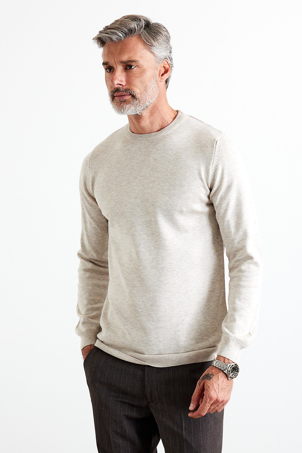 Men's Slim Fit Narrow Cut Turtleneck Sweater - Beige