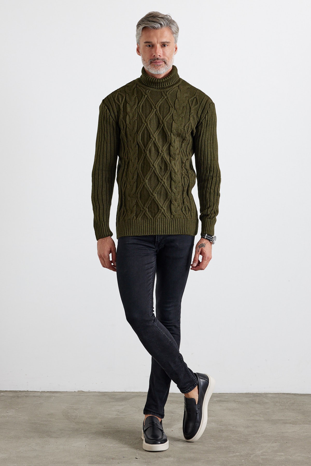 Men's Cable Knit Argyle Pattern Full Turtleneck Ribbed Thick Sweater