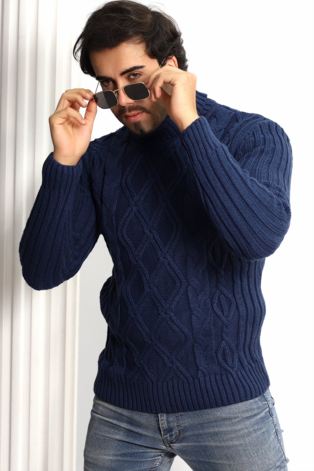 Men's Cable Knit Argyle Pattern Full Turtleneck Ribbed Thick Sweater - Navy blue