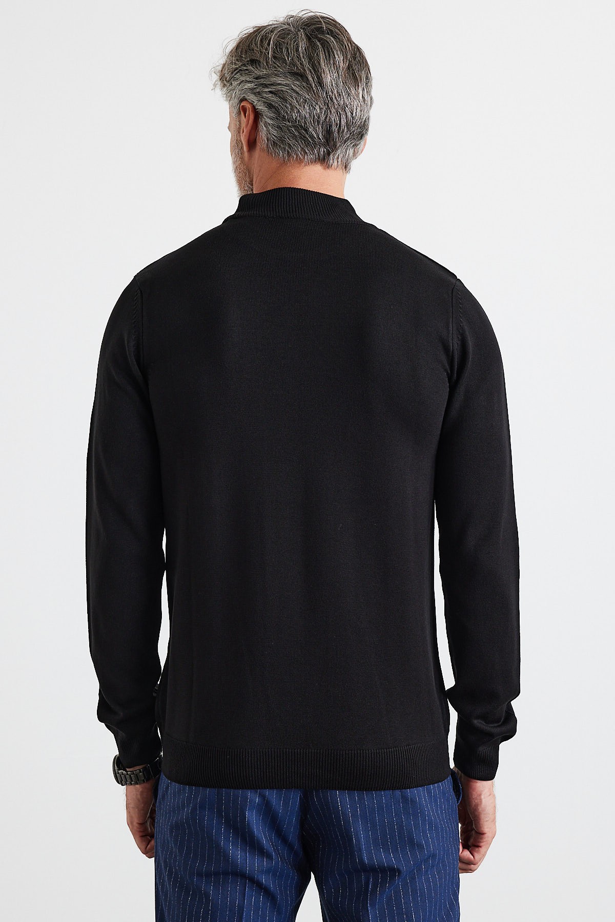 Men's Slim Fit Narrow Cut Half Fisherman's Collar Turtleneck Sweater - Black