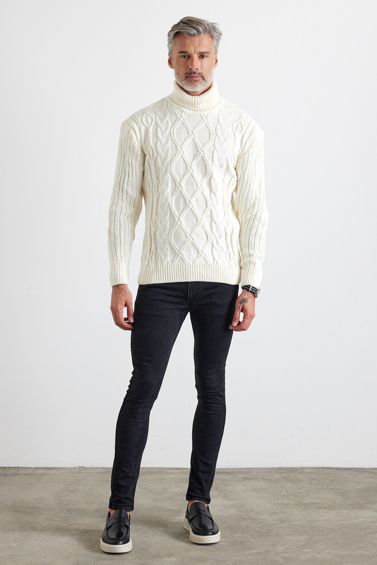 Men's Cable Knit Argyle Pattern Full Turtleneck Ribbed Thick Sweater - White