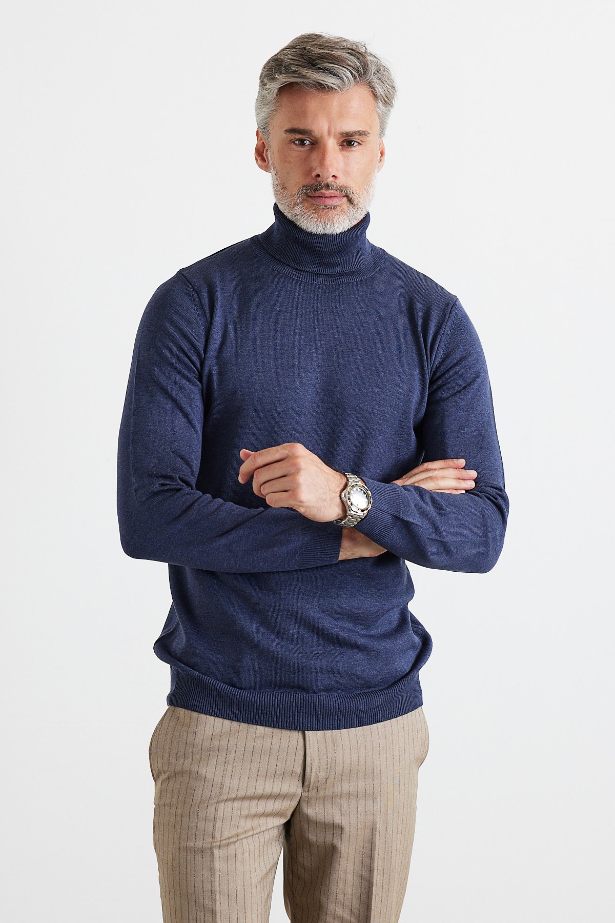 Men's Slim Fit Tight Cut Fisherman Neck Sweater - Aviator Color