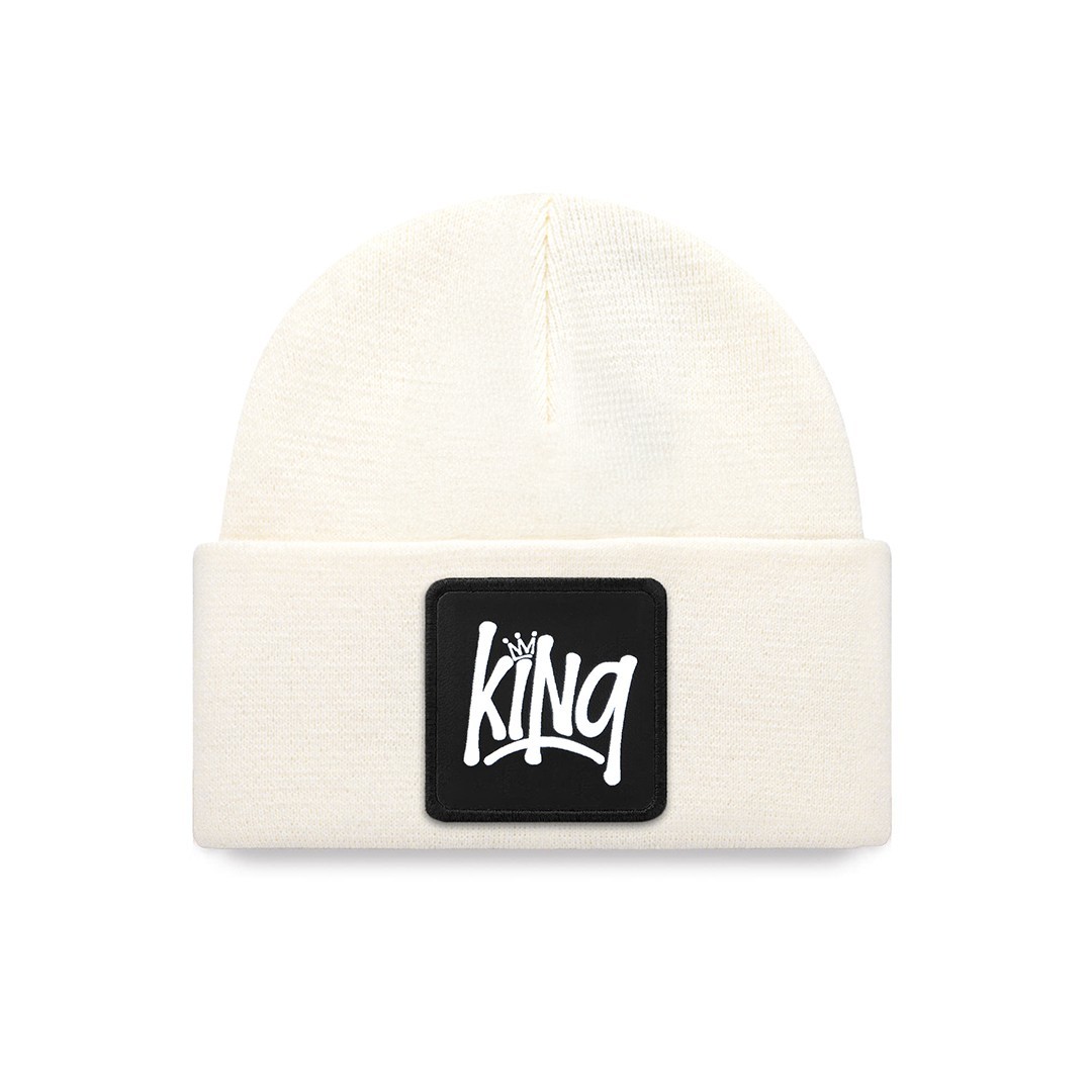 King - with 4 Code Logo