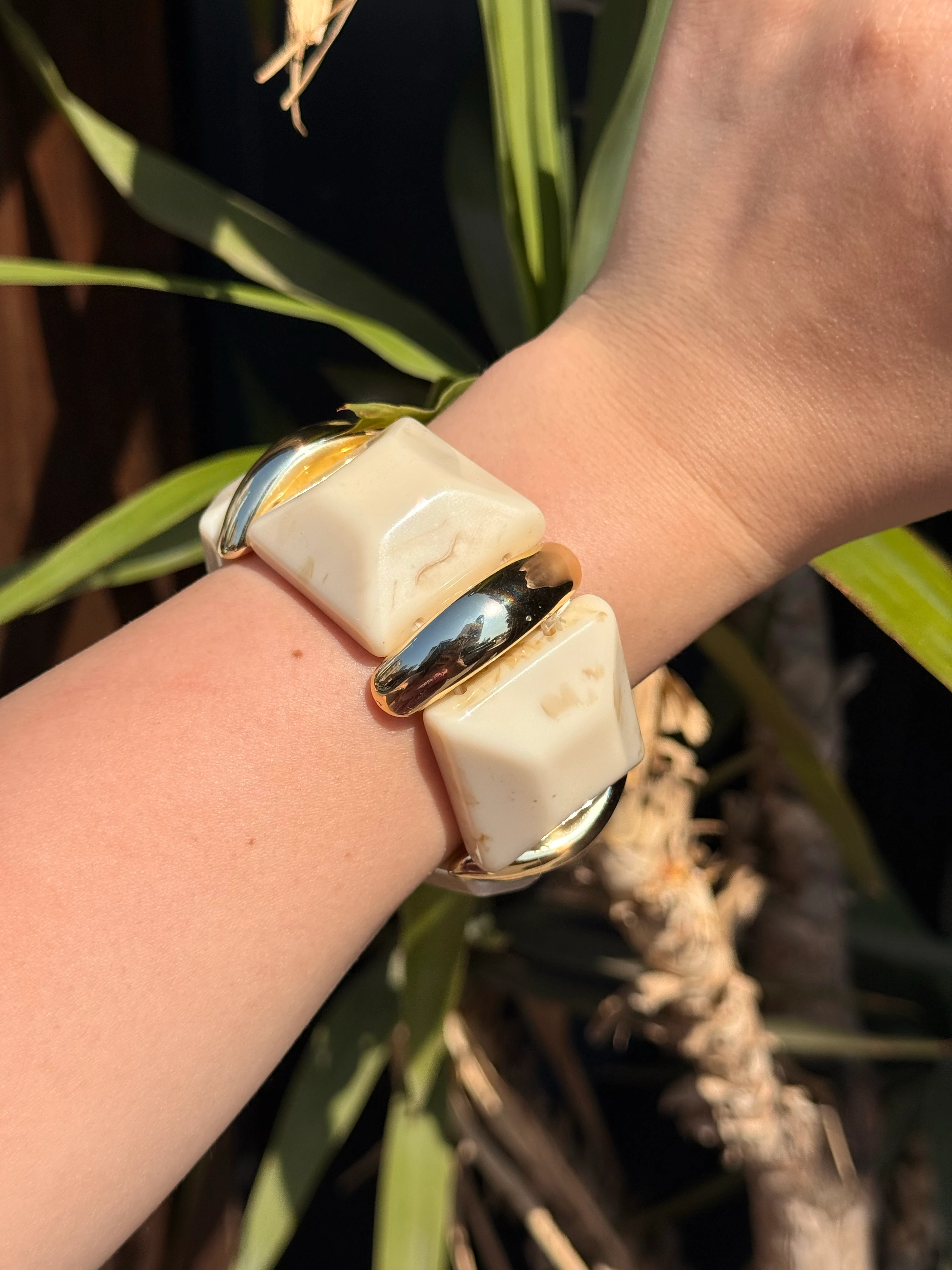 Lastikli Kelepçe Bileklik