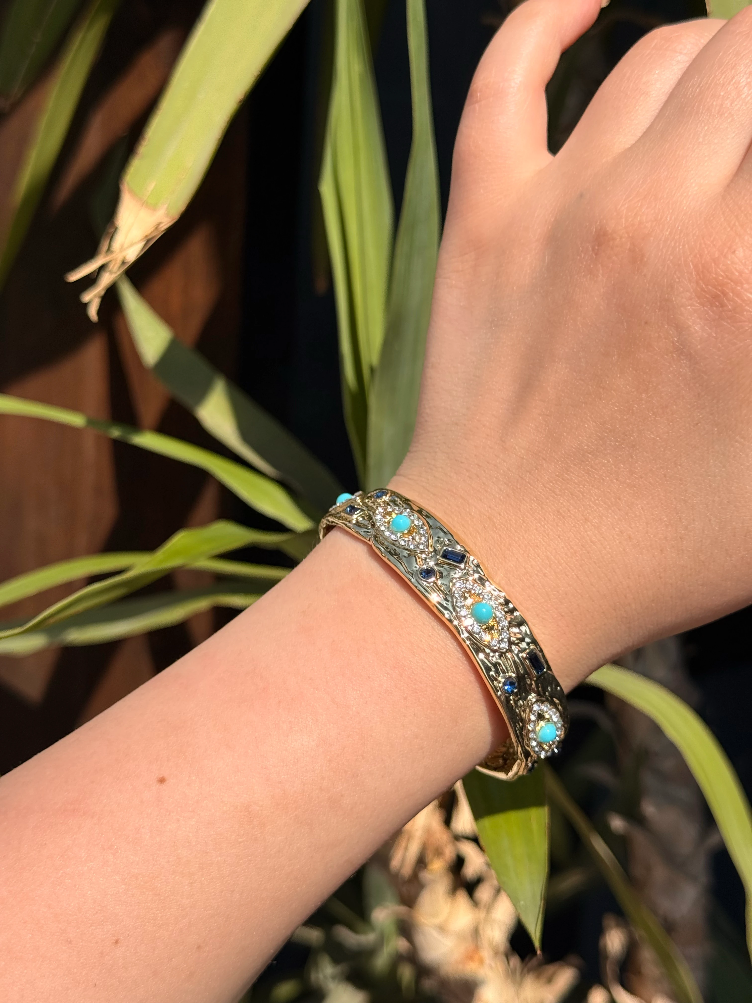 Ayarlanabilir Mavi Göz Detaylı Kelepçe Bileklik