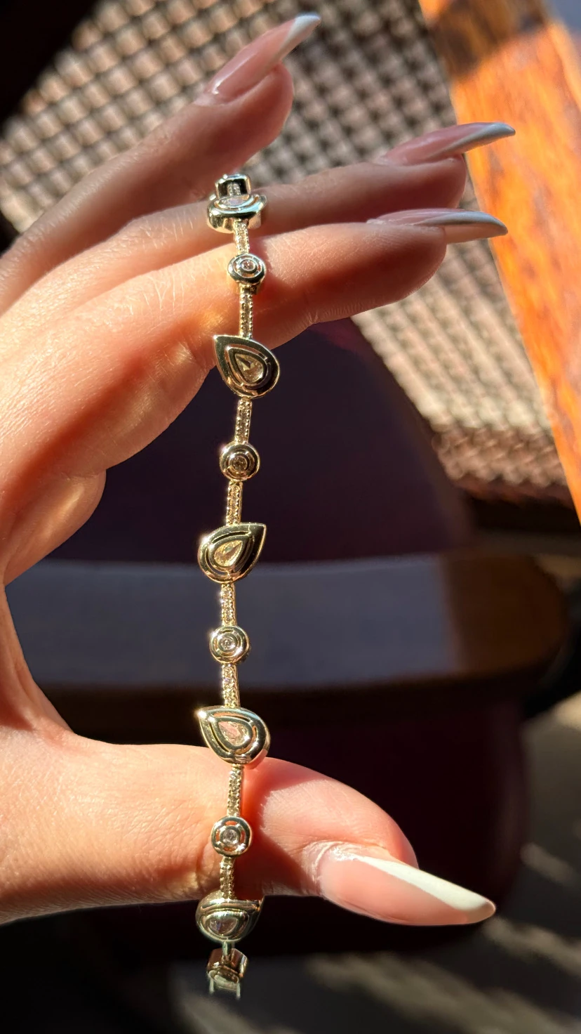 Marka Model Damla Bileklik