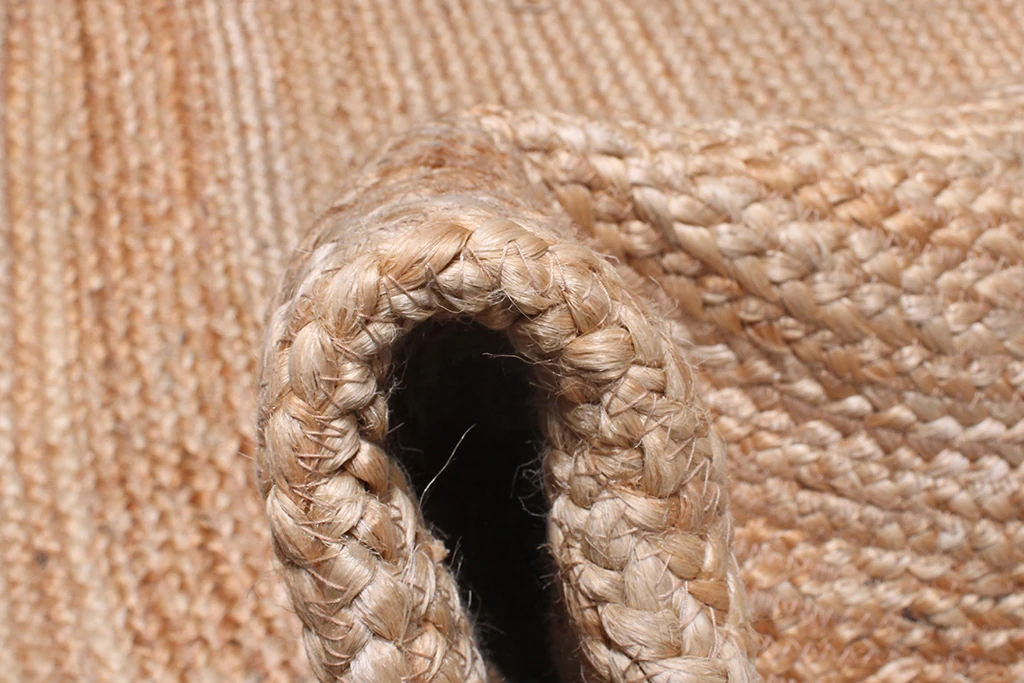 URBAN U109 BLEACH-NATURAL OVAL