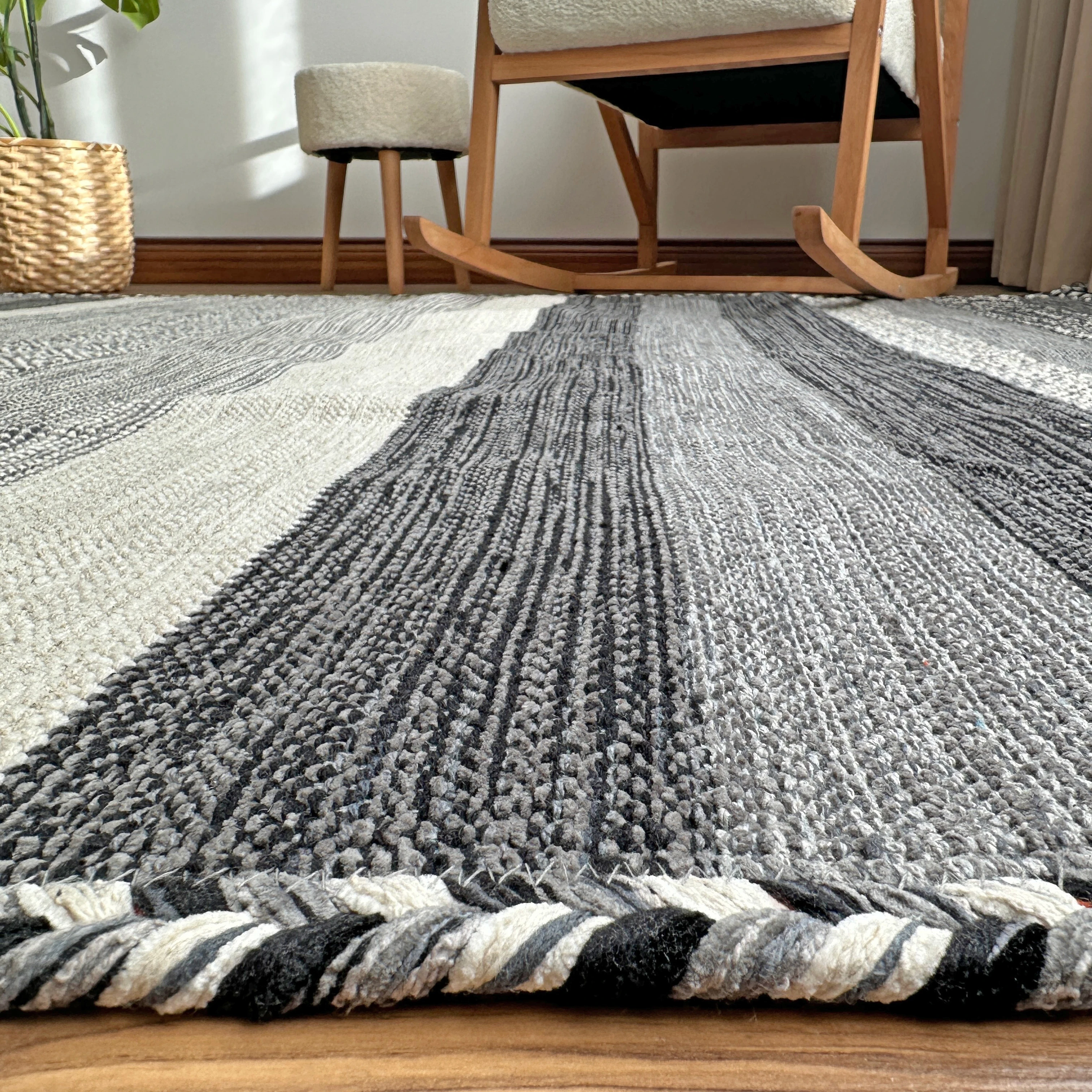 İSKANDİNAV KİLİM TRB-04 GRİ