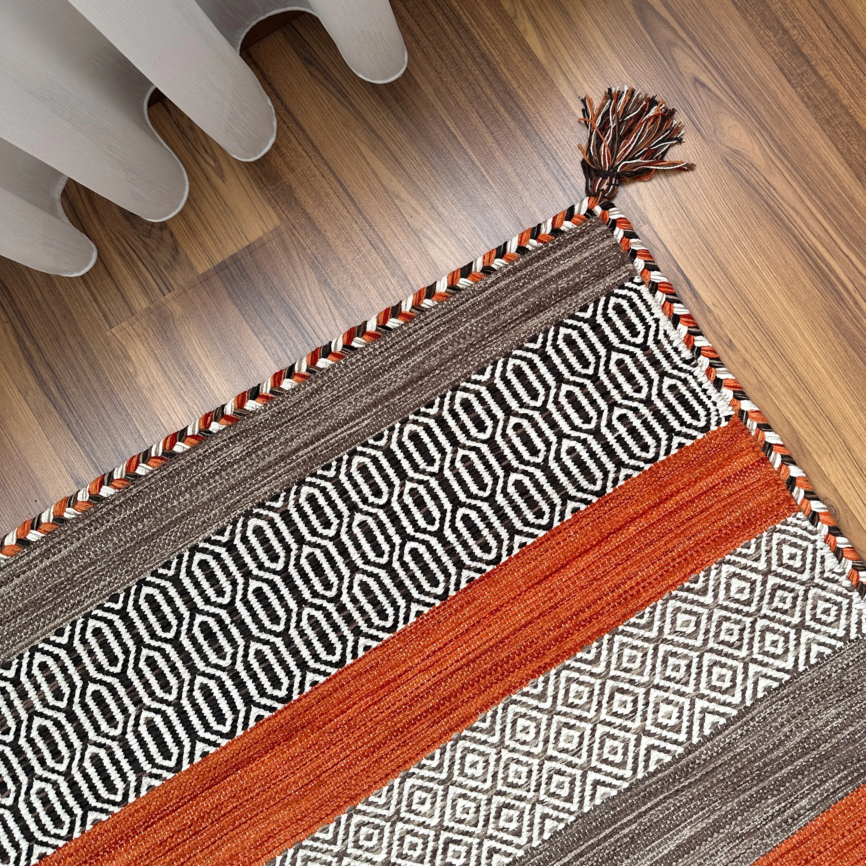 İSKANDİNAV KİLİM TRB-04 KİREMİT