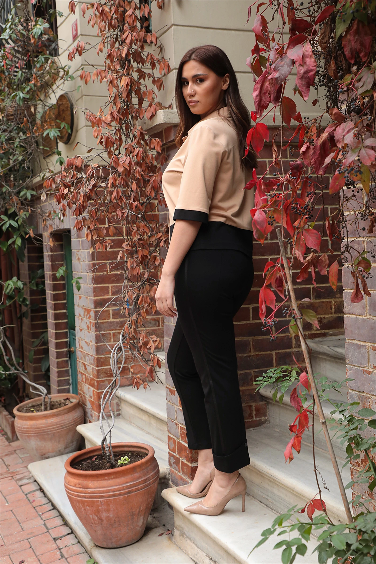 Sezonluk Önü Çıt Çıtlı Zarif 3/4 Kollu Şık Ofis Günlük Ceket - Bej