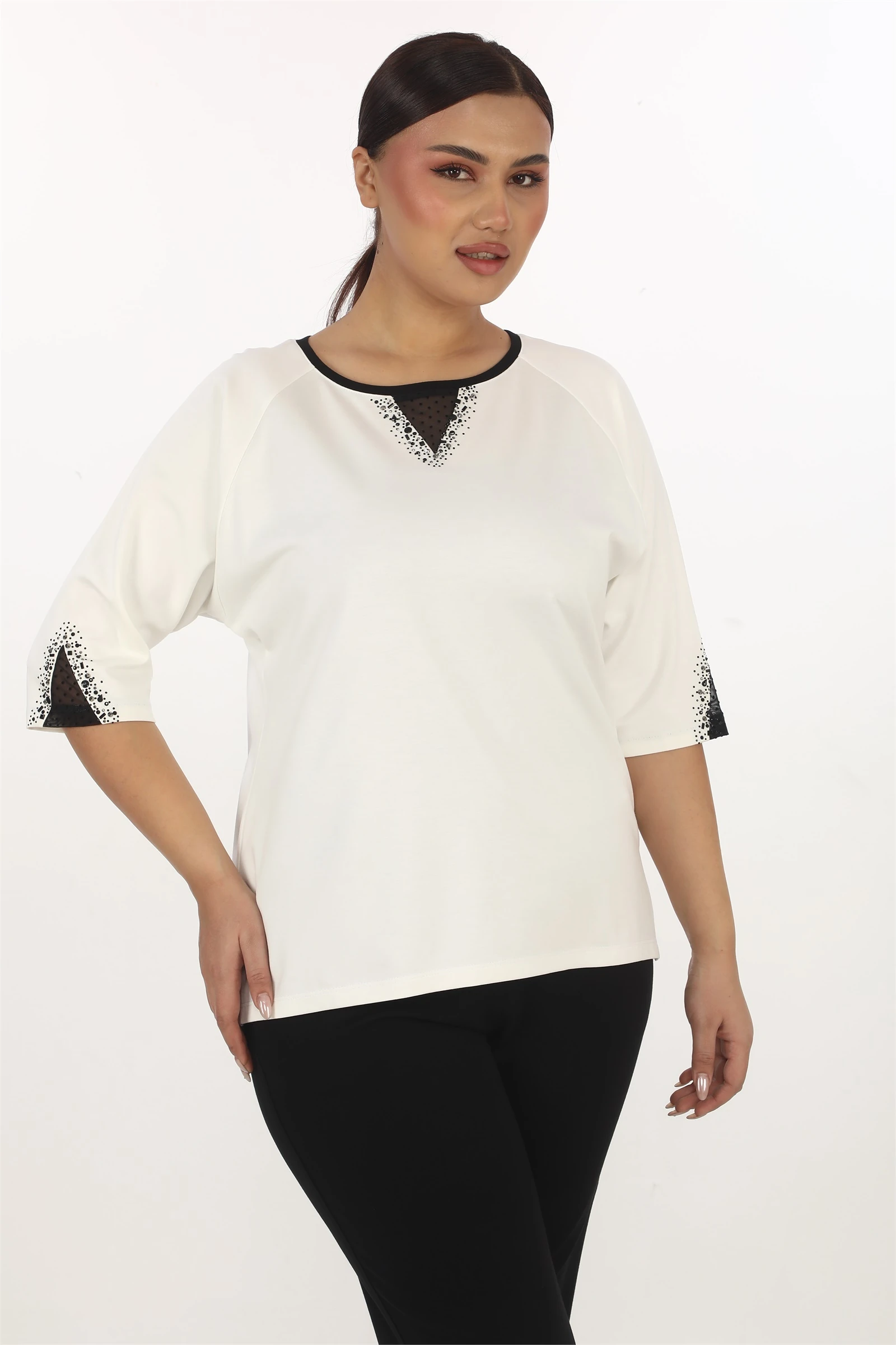 Sezonluk Yakası&Paçaları Taşlı Beli Lastikli 2'li Takım