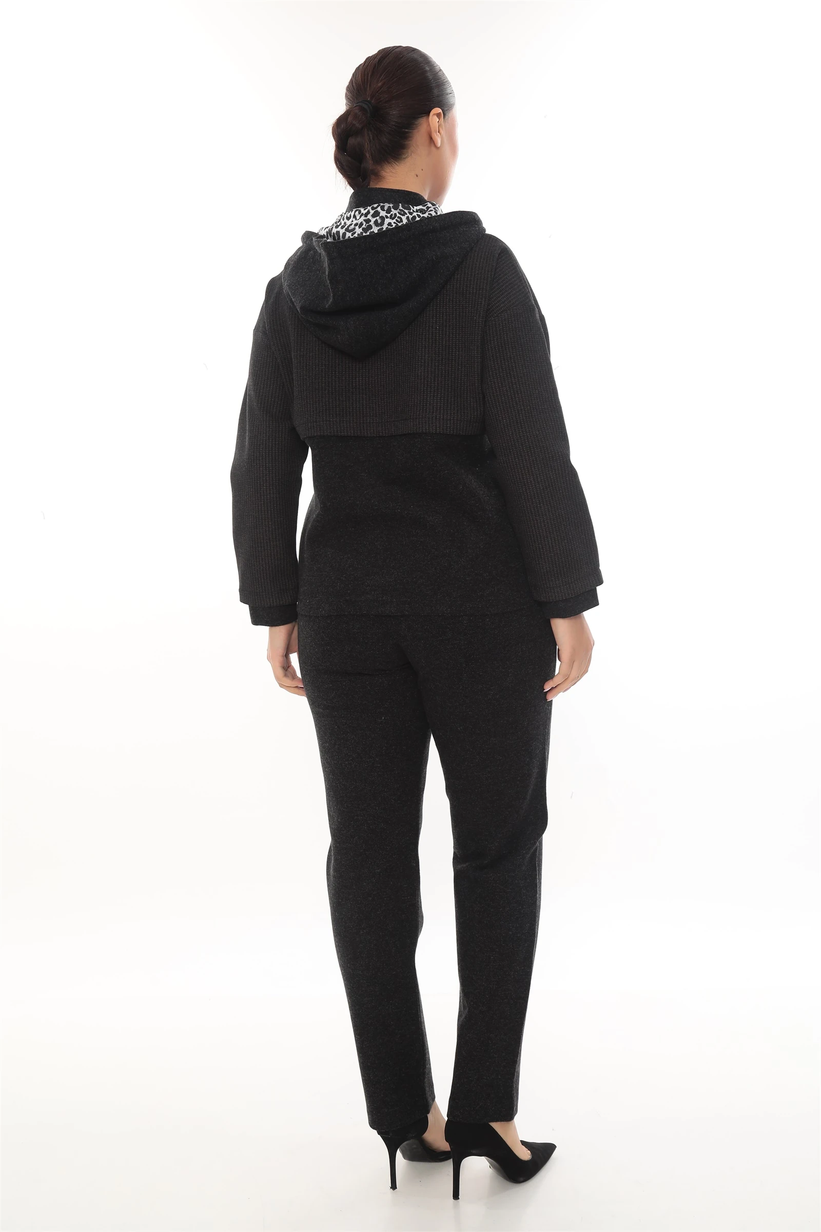 Kışlık Fermuarlı Kapşonlu Baskılı Alt-Üst Takım