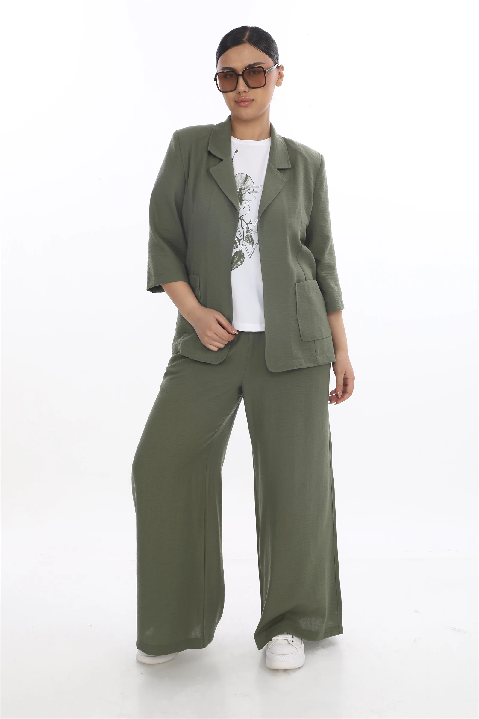 Yazlık Beli Lastikli Bol Paçalı T-Shirt'ü Baskılı 3'lü Keten Takım