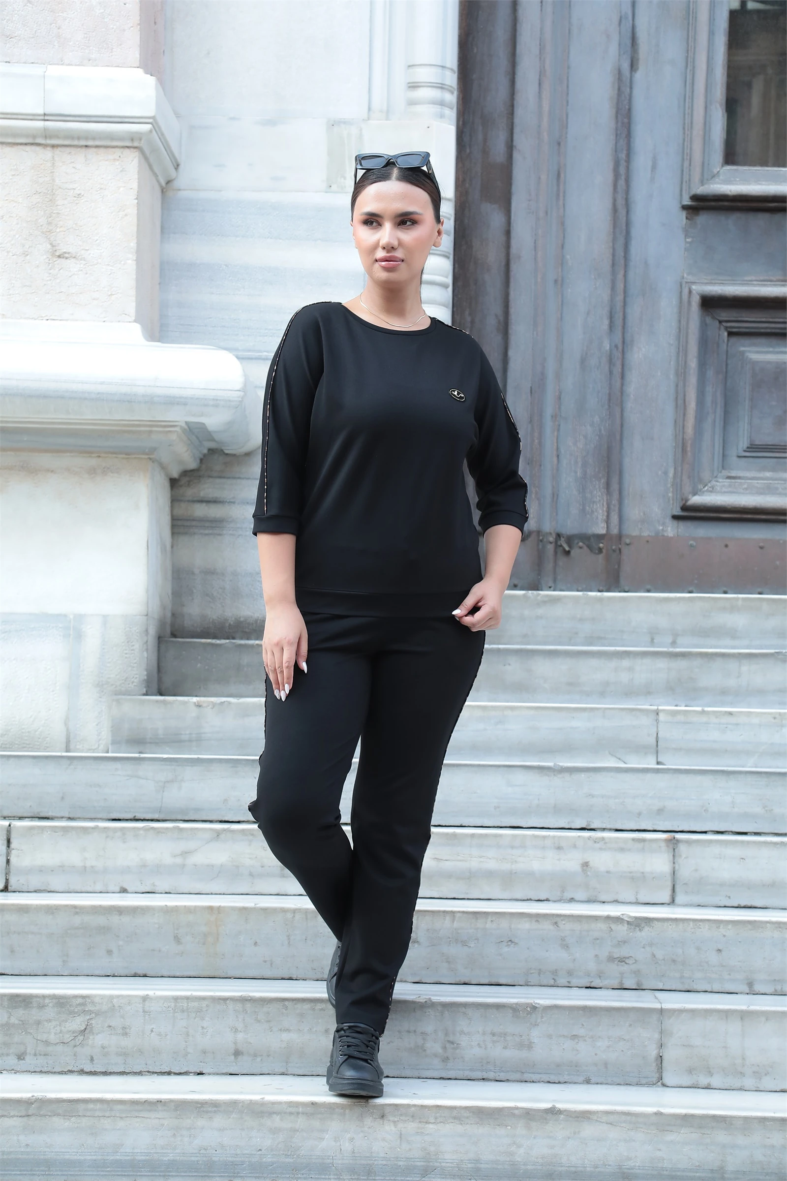 Sezonluk Yanları Şeritli Eşofman Takım - Siyah-Gri