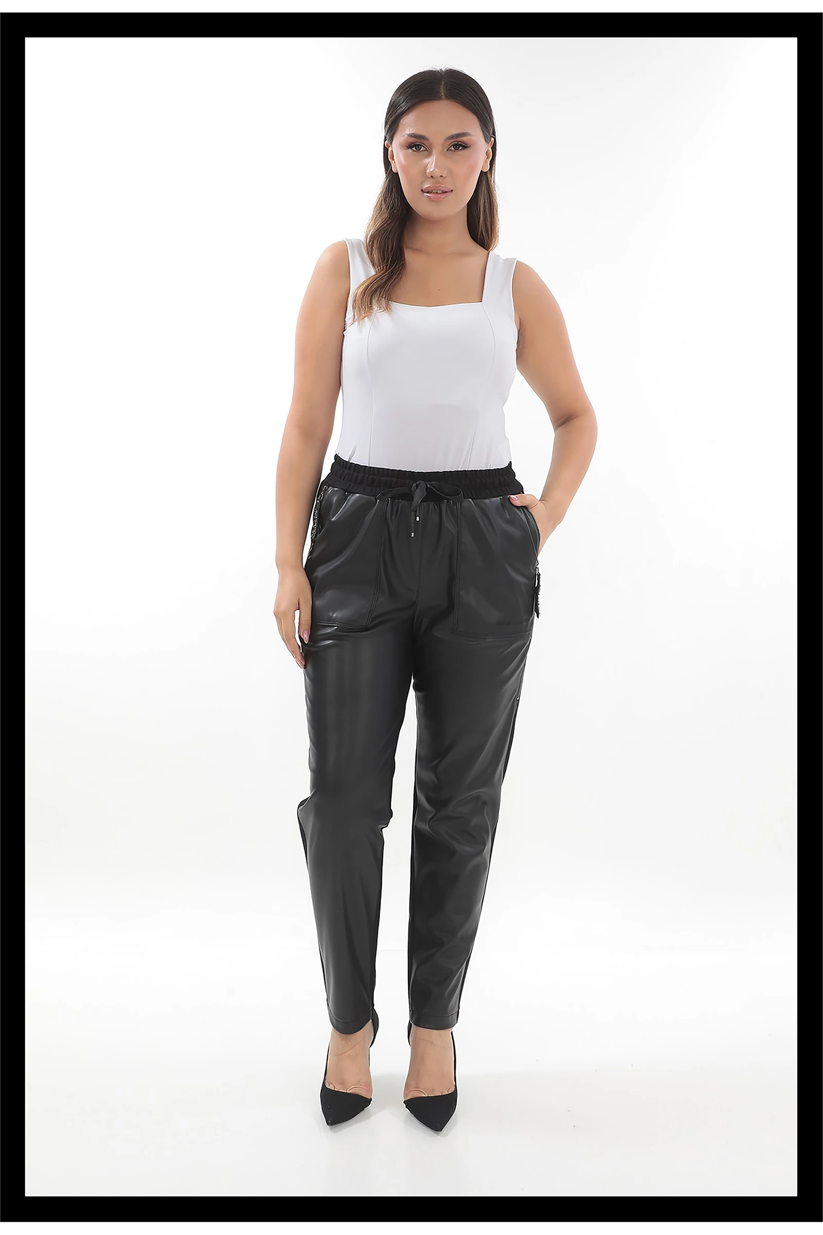 Kışlık Beli Lastikli Cepleri Fermuarlı Bağcıklı Suni Deri Pantolon - Siyah