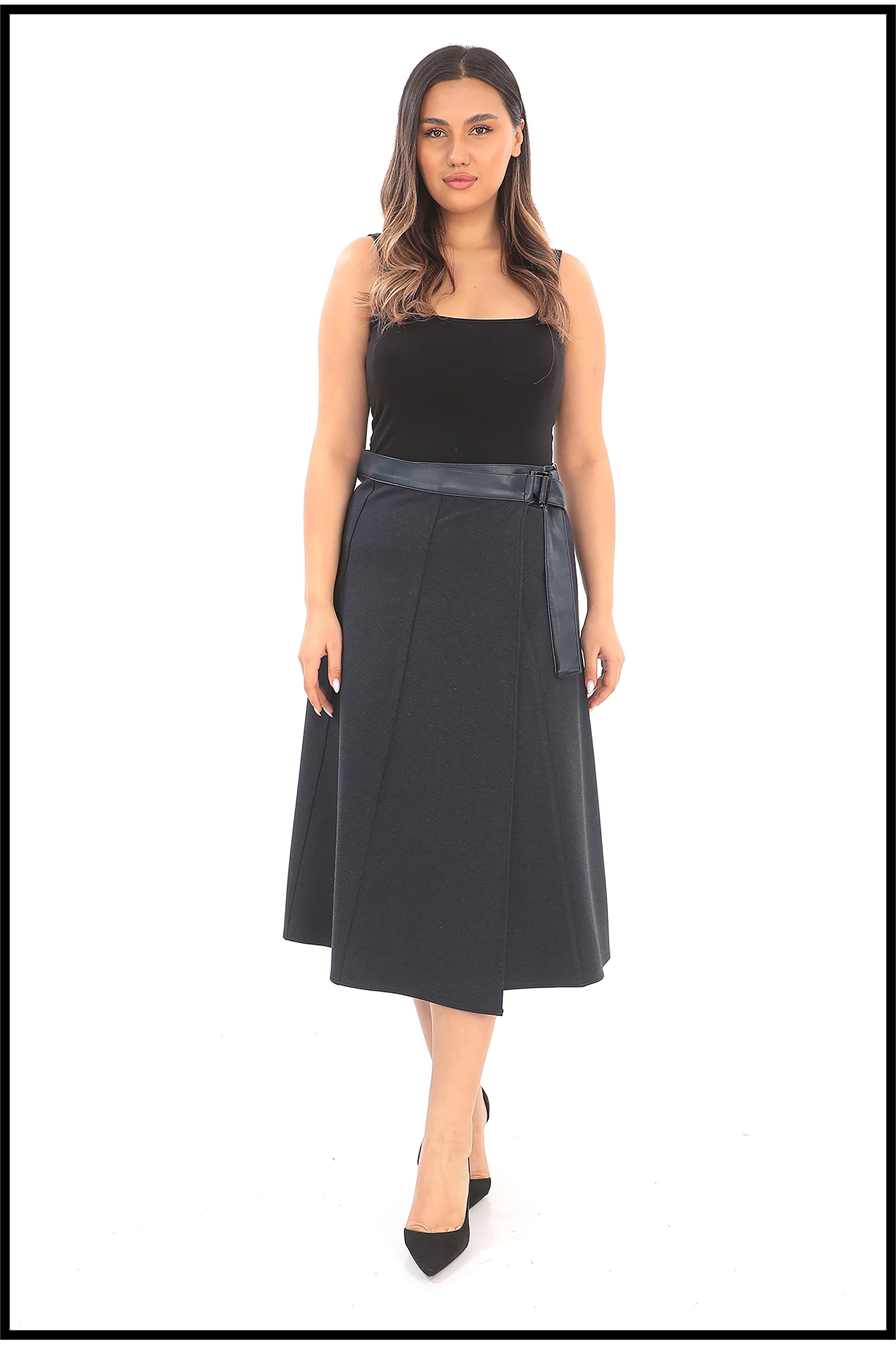 Kışlık Yırtmaç Detaylı Kemeri Derili Kaşe Etek - Lacivert