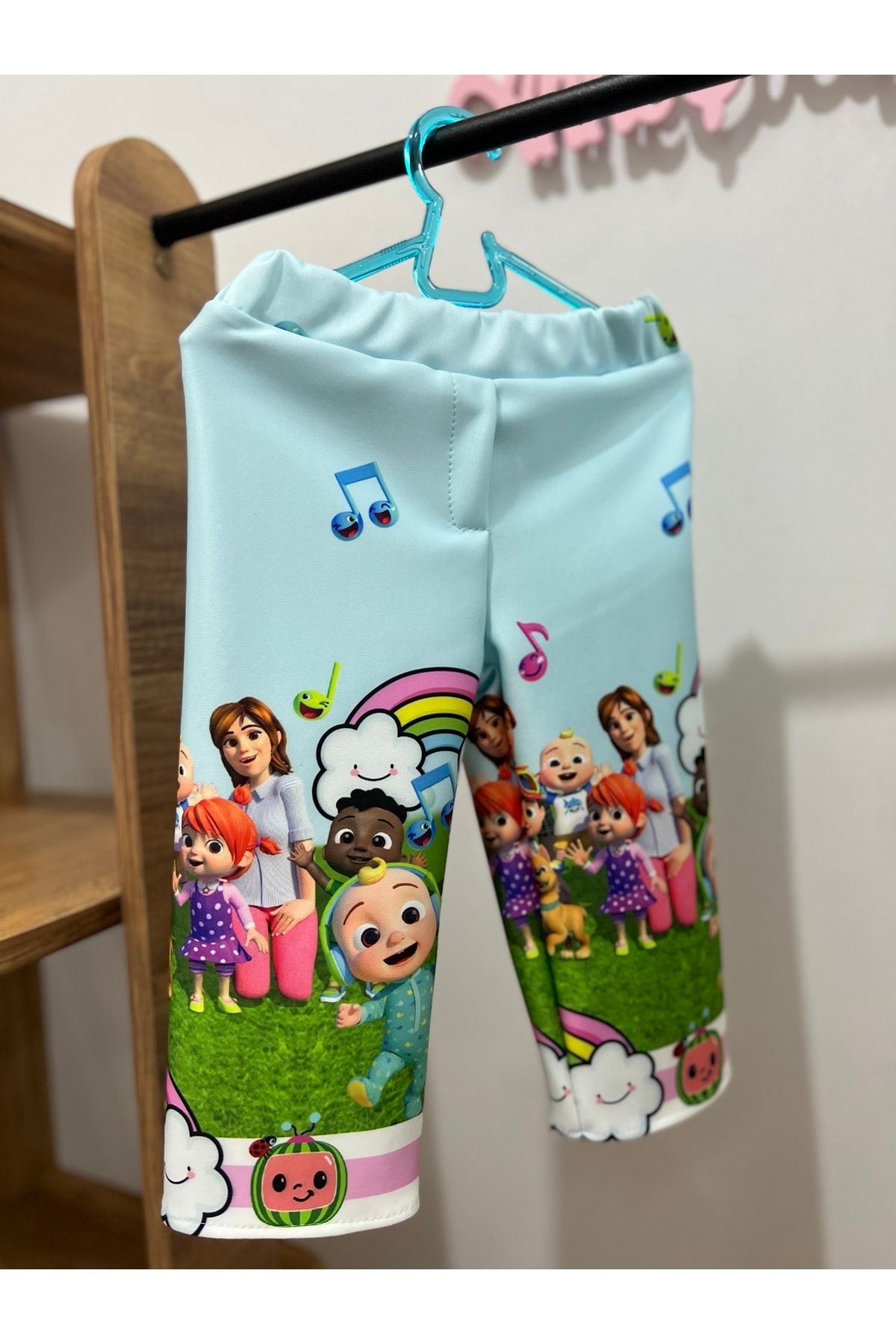 Erkek Çocuk Cocomelon Pantalon Yelek Papyon Takım