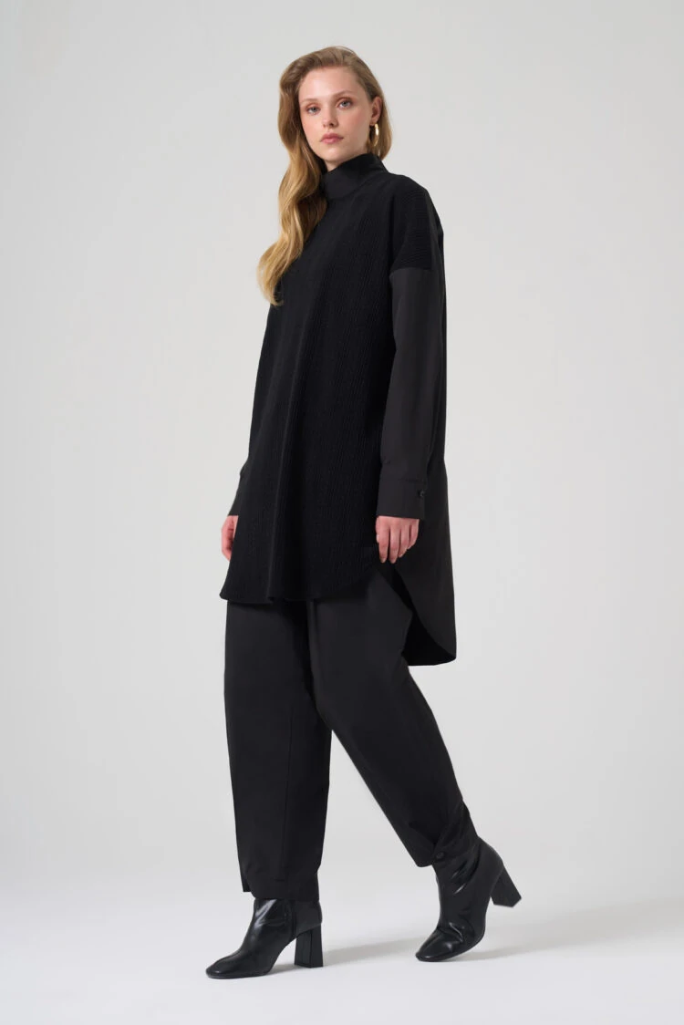 MASCARA- ARKA KISMI BAĞCIK DETAY SİYAH TAKIM