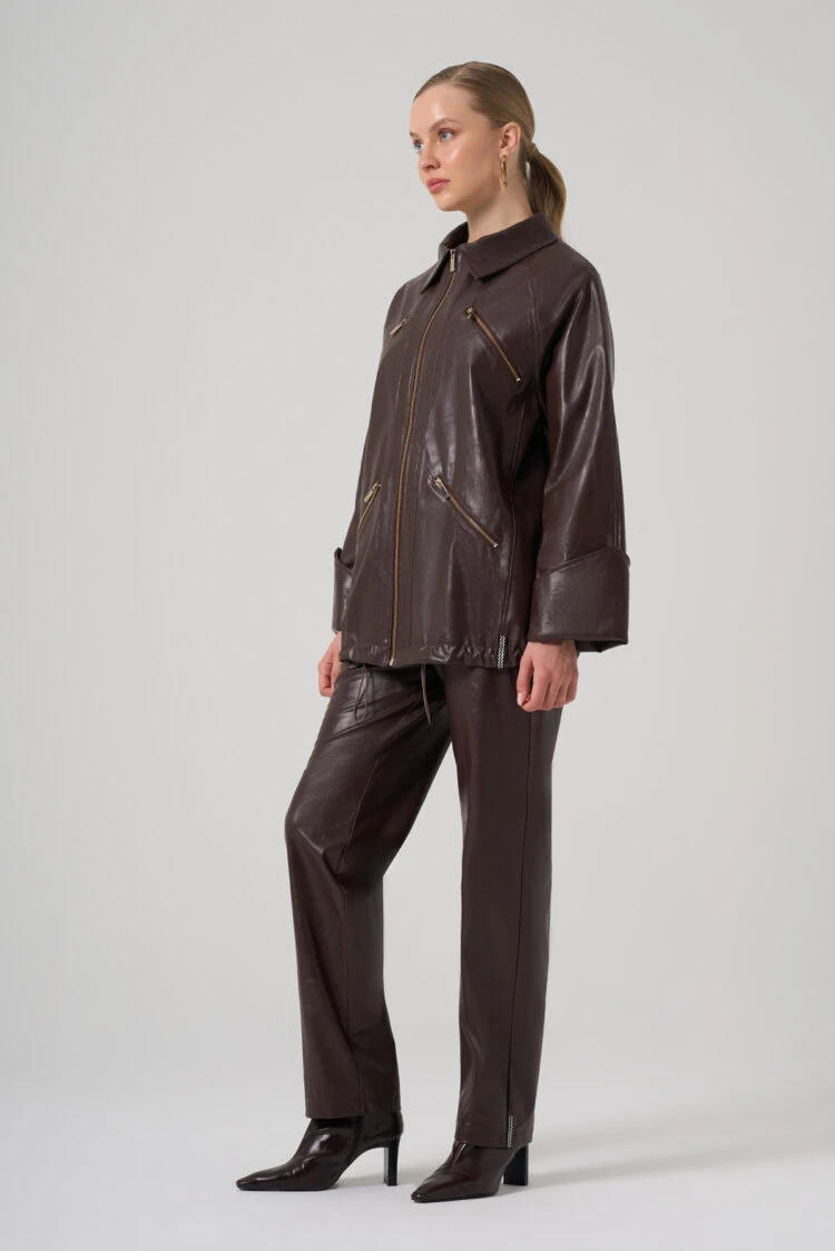 MASCARA- DERİ GÖRÜNÜMLÜ KAHVERENGİ TAKIM