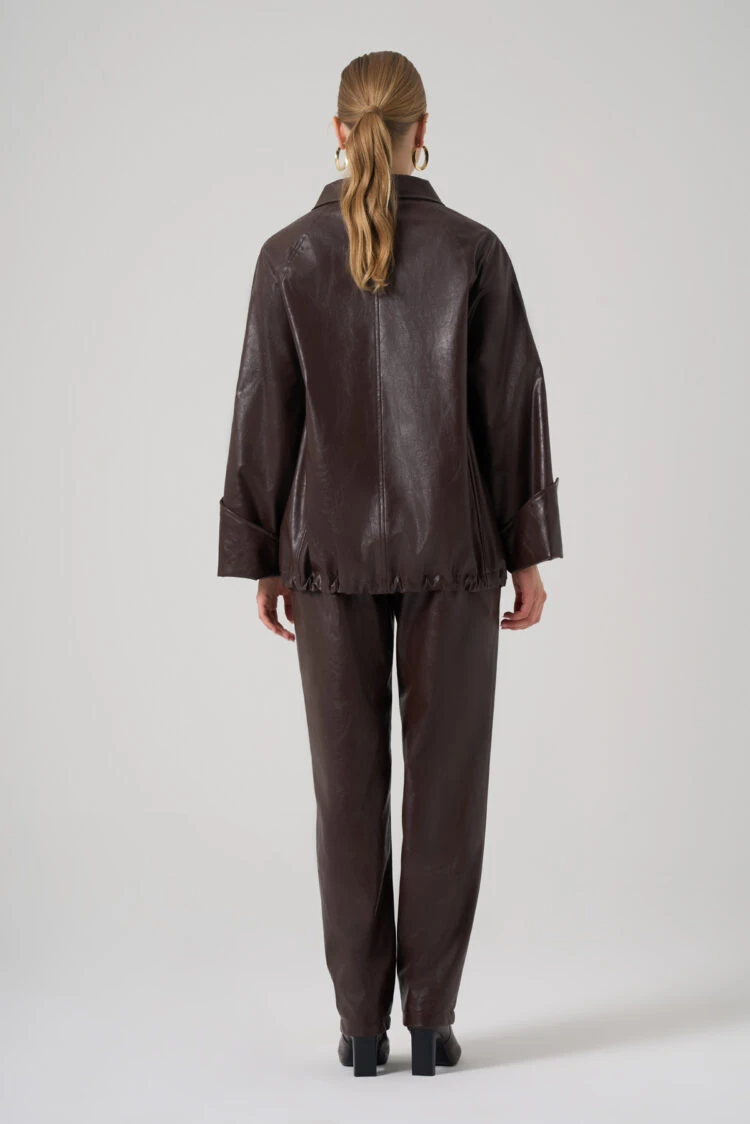 MASCARA- DERİ GÖRÜNÜMLÜ KAHVERENGİ TAKIM