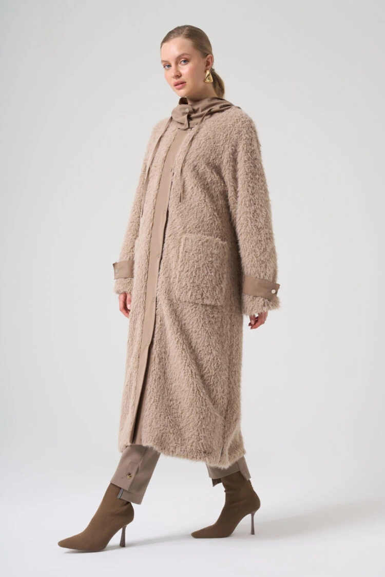 MASCARA- KAPÜŞONLU PELUŞ TOPRAK KABAN