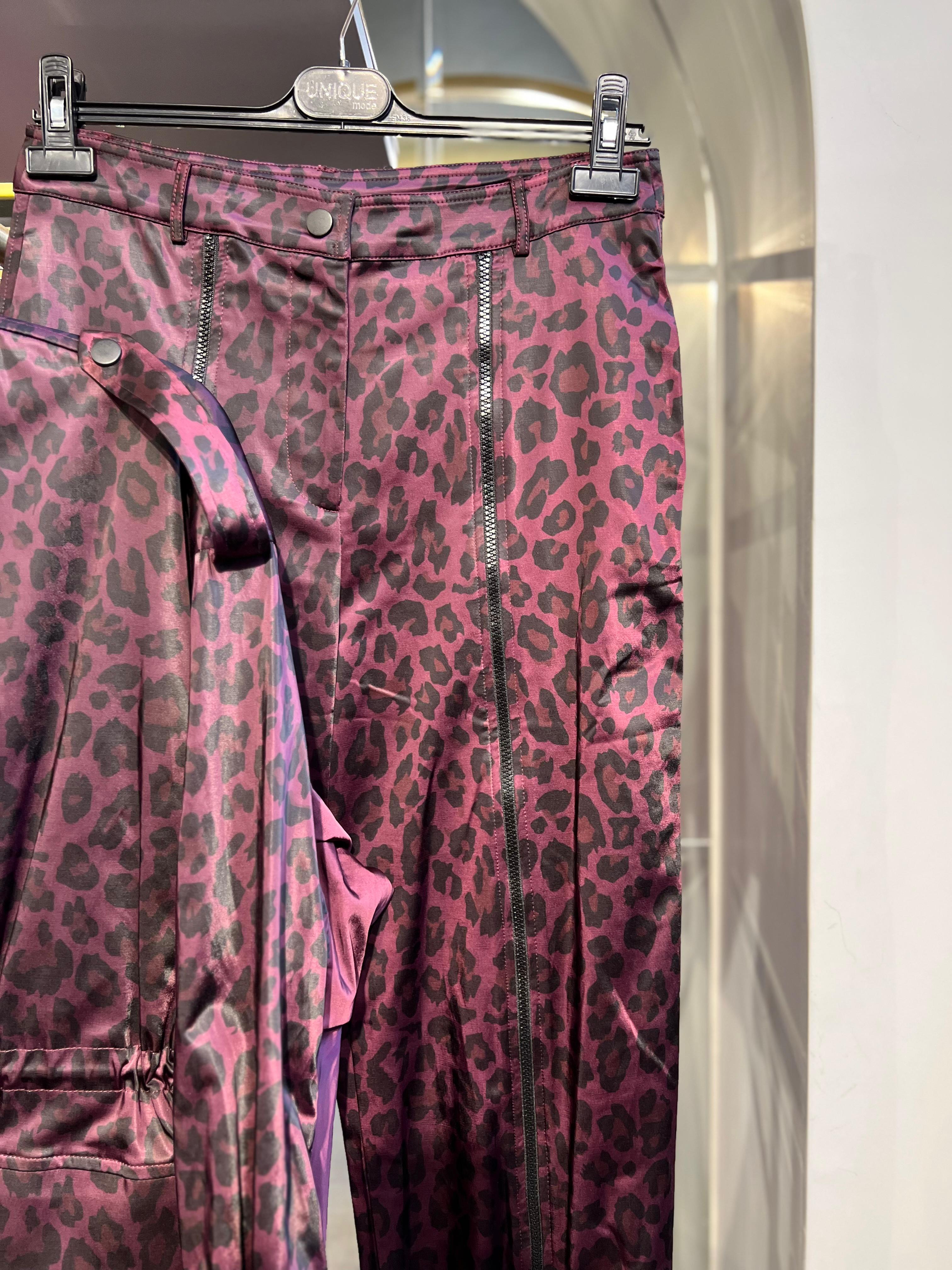 UNIQUE- LEOPAR DESENLİ SATEN BORDO TAKIM