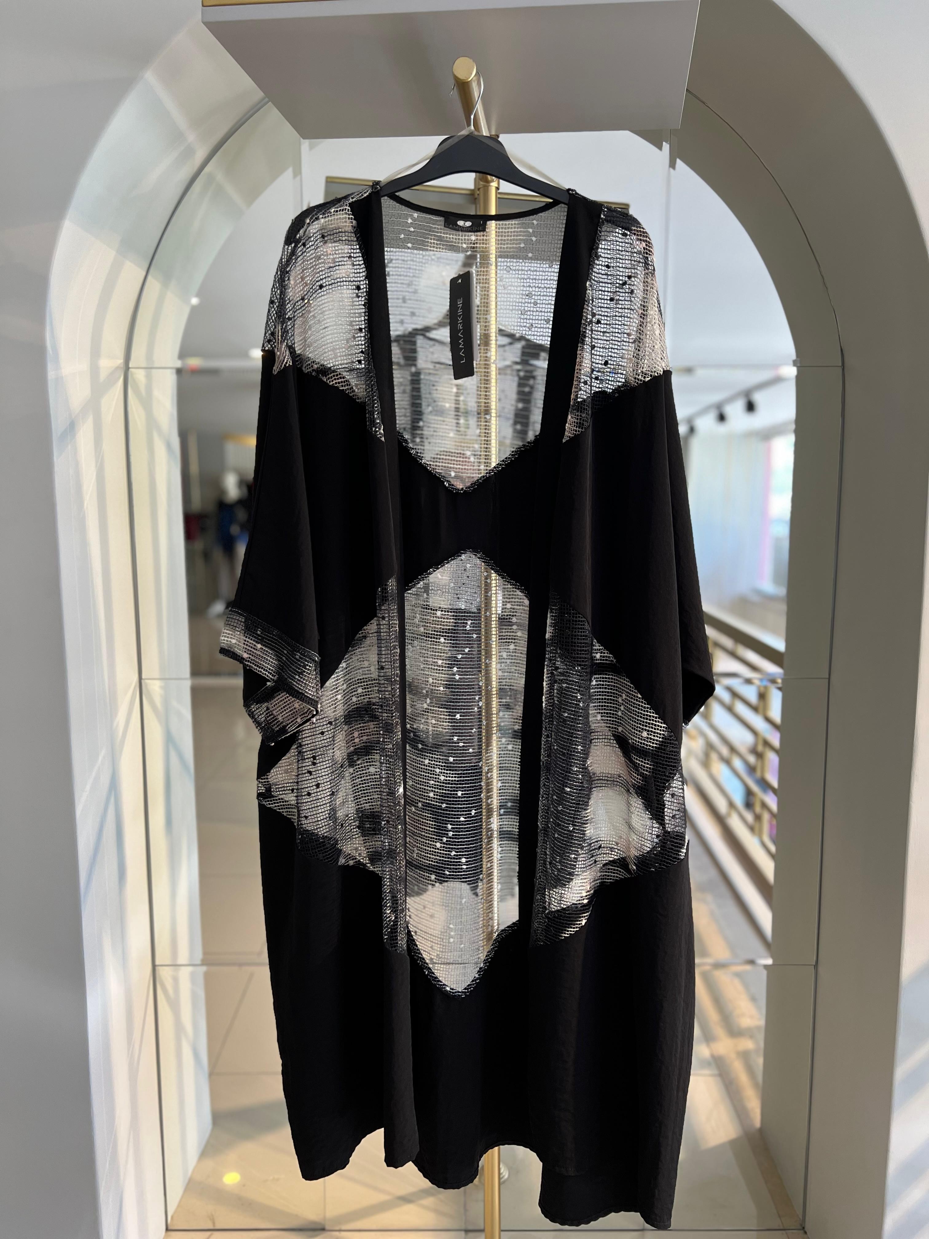LAMARKİNE-  TRANSPARAN DETAYLI SİYAH ABAYA