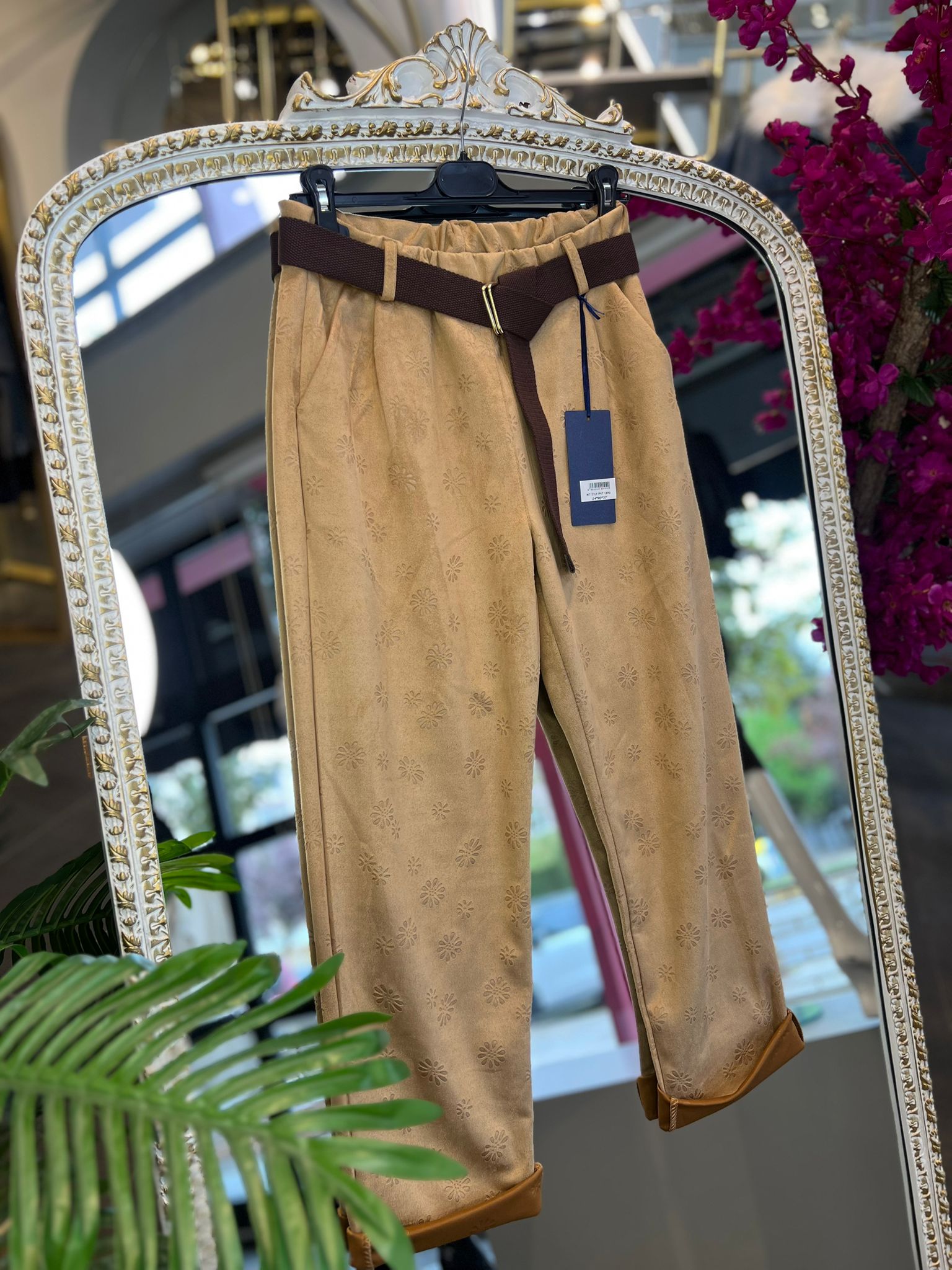 SERAP ESER EXCLUSİVE- KADİFE BASKILI İTHAL PANTOLON