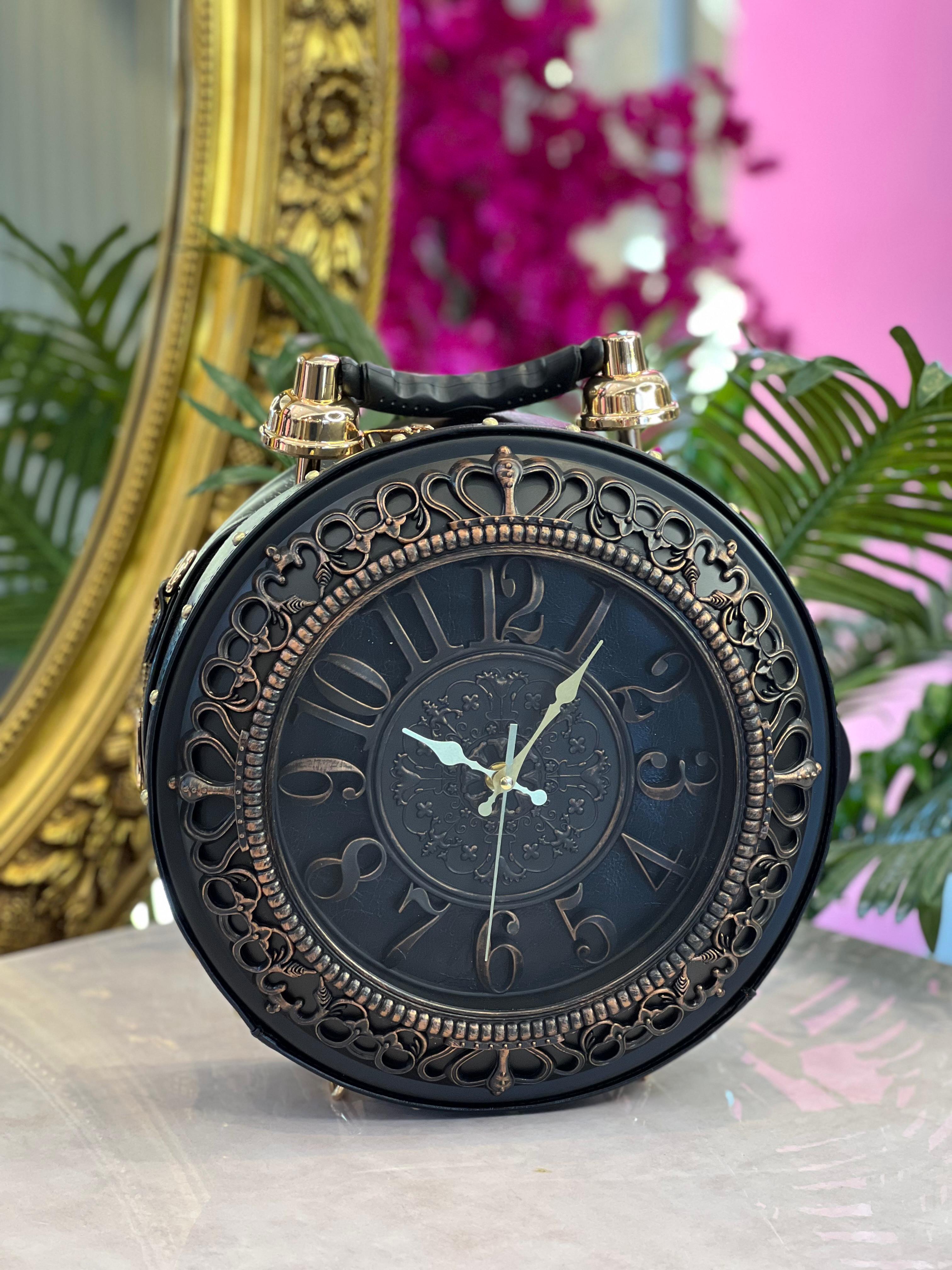 SERAP ESER EXCLUSİVE- SAAT DETAYLI TASARIM İTHAL ÇANTA