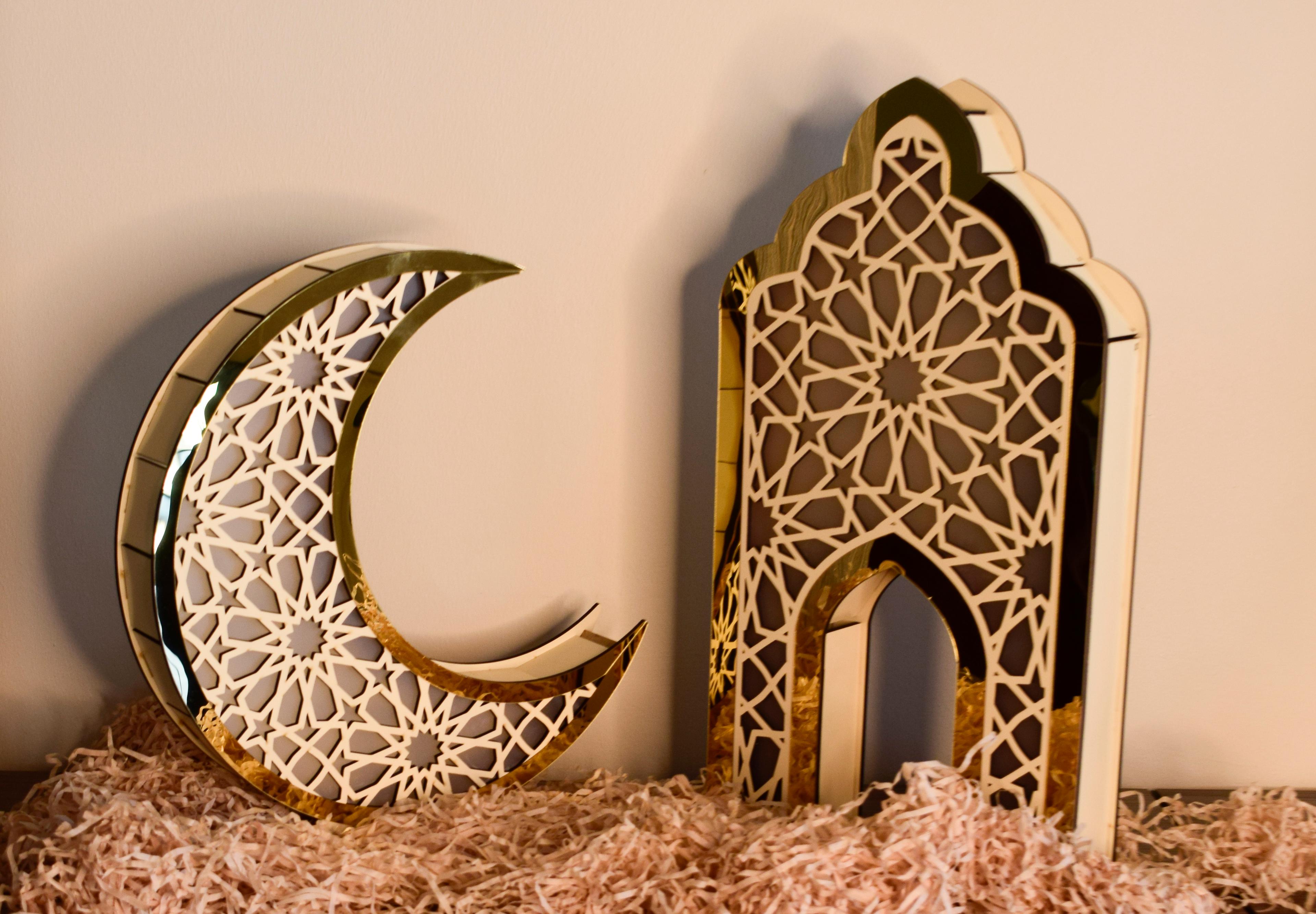 Large Illuminated Mihrab Design Special for Ramadan