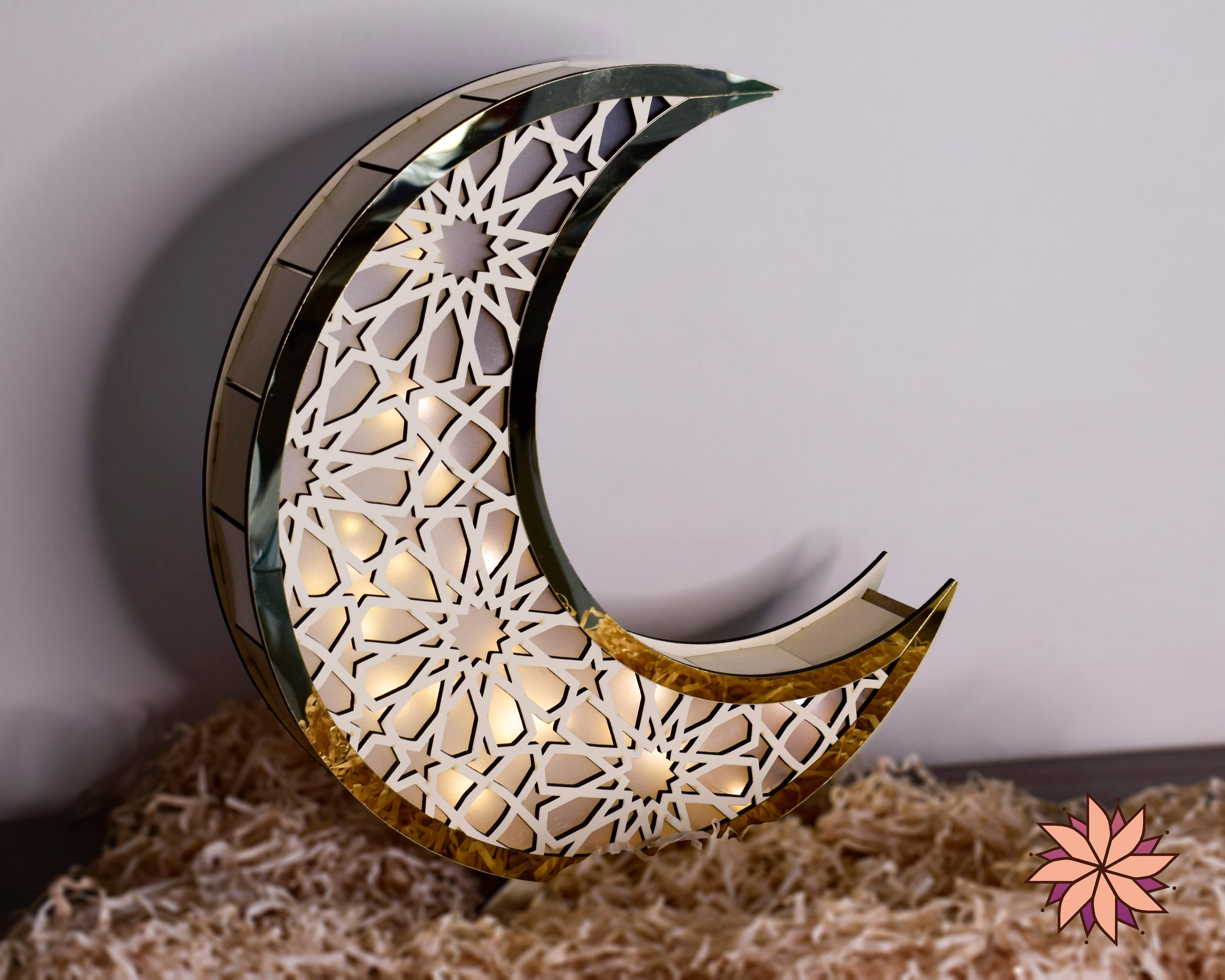 Large Illuminated Crescent Design for Ramadan