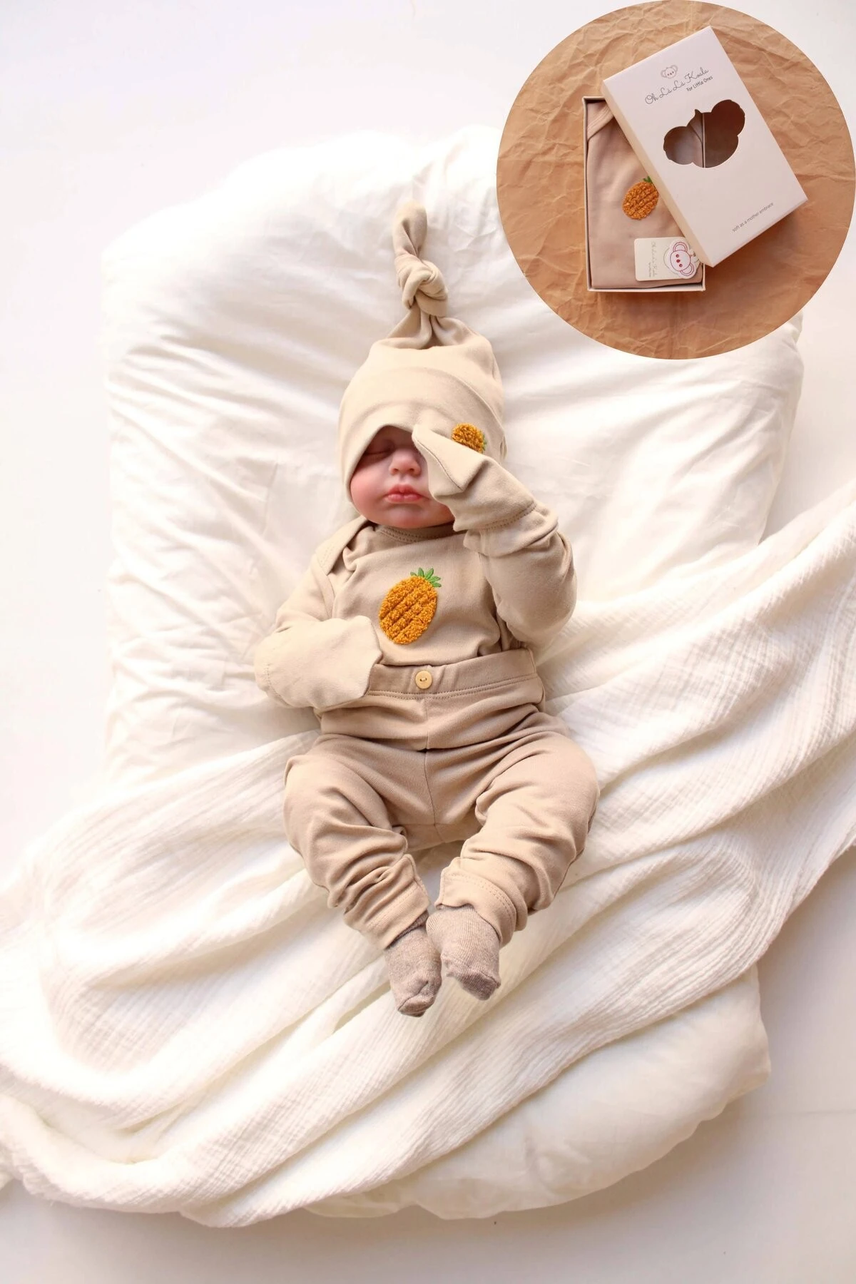 Pineapple Embroidered 5-Piece Long Sleeve Newborn Set | Oh La La Koala