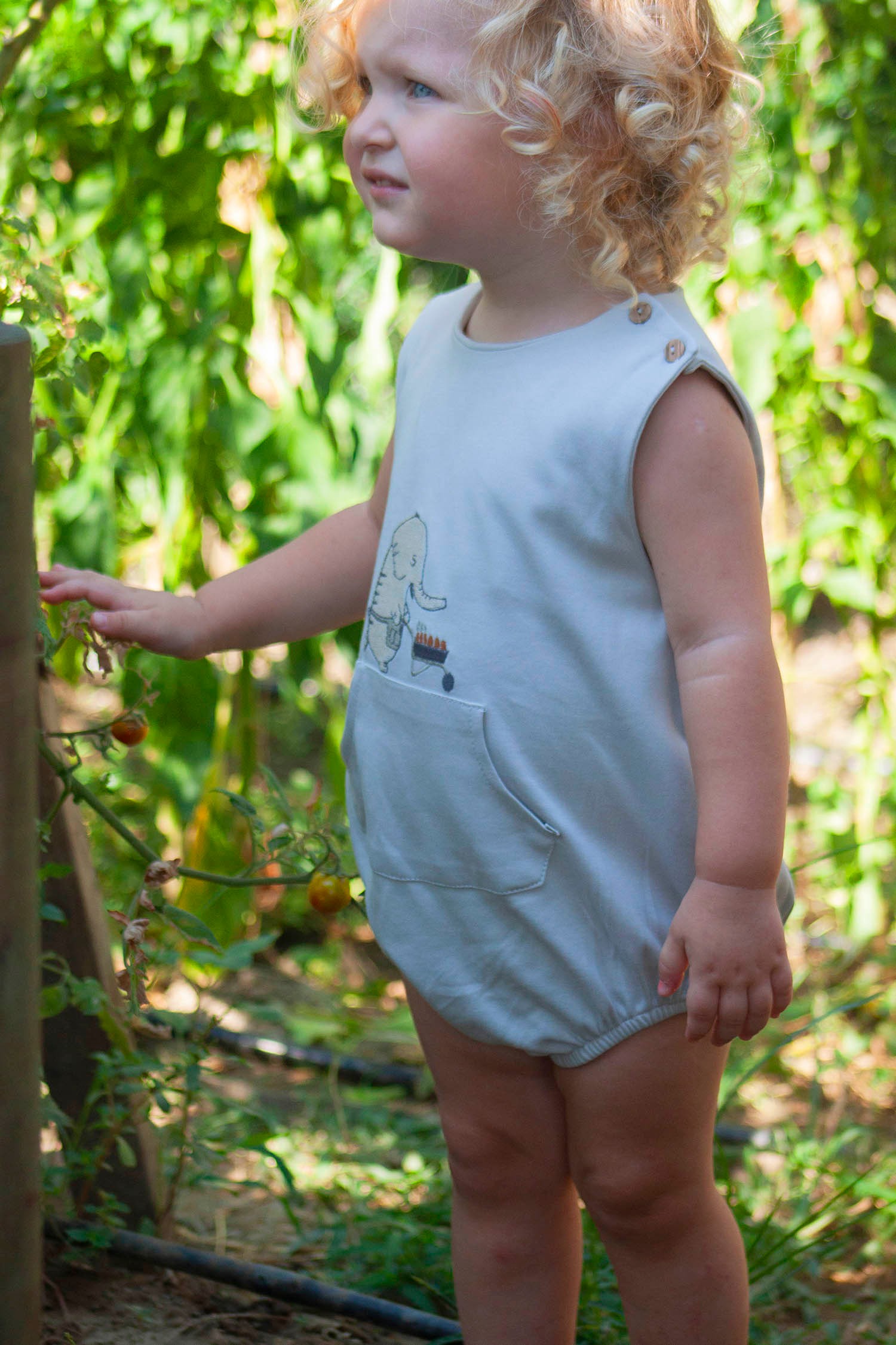 Auntie Me Organic Rainy Day 'Elephant' Bubble Onesie