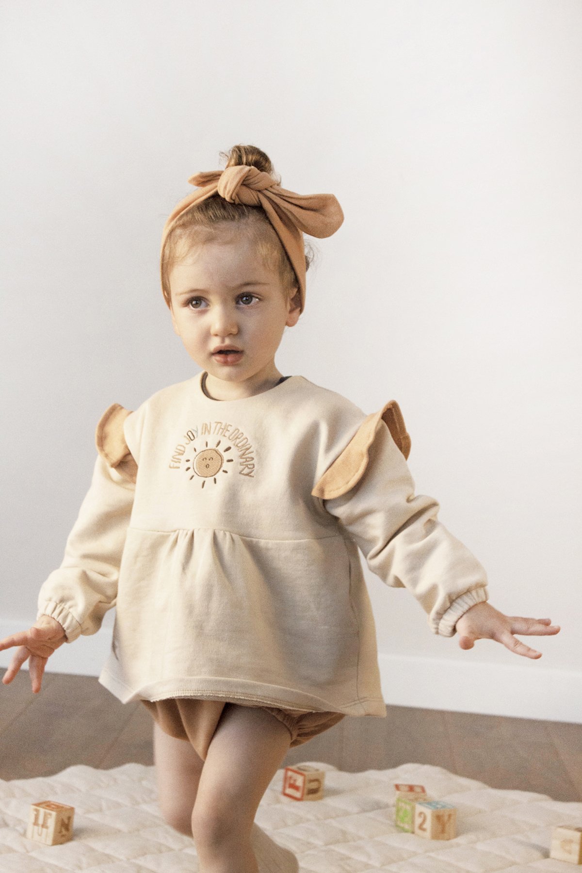 Auntie Me Organic ’Find Joy in the Ordinary’ Frill Sweater