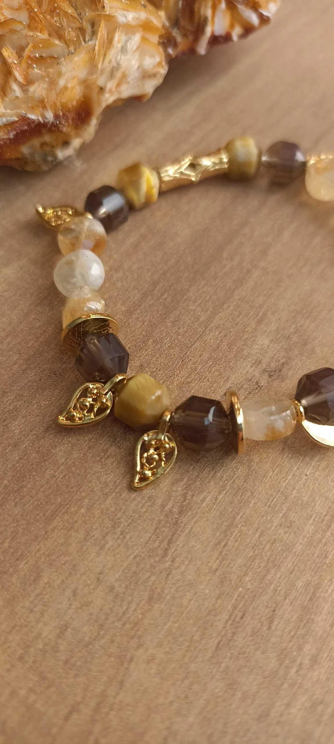 Altın Güç Doğal Taş Bileklik