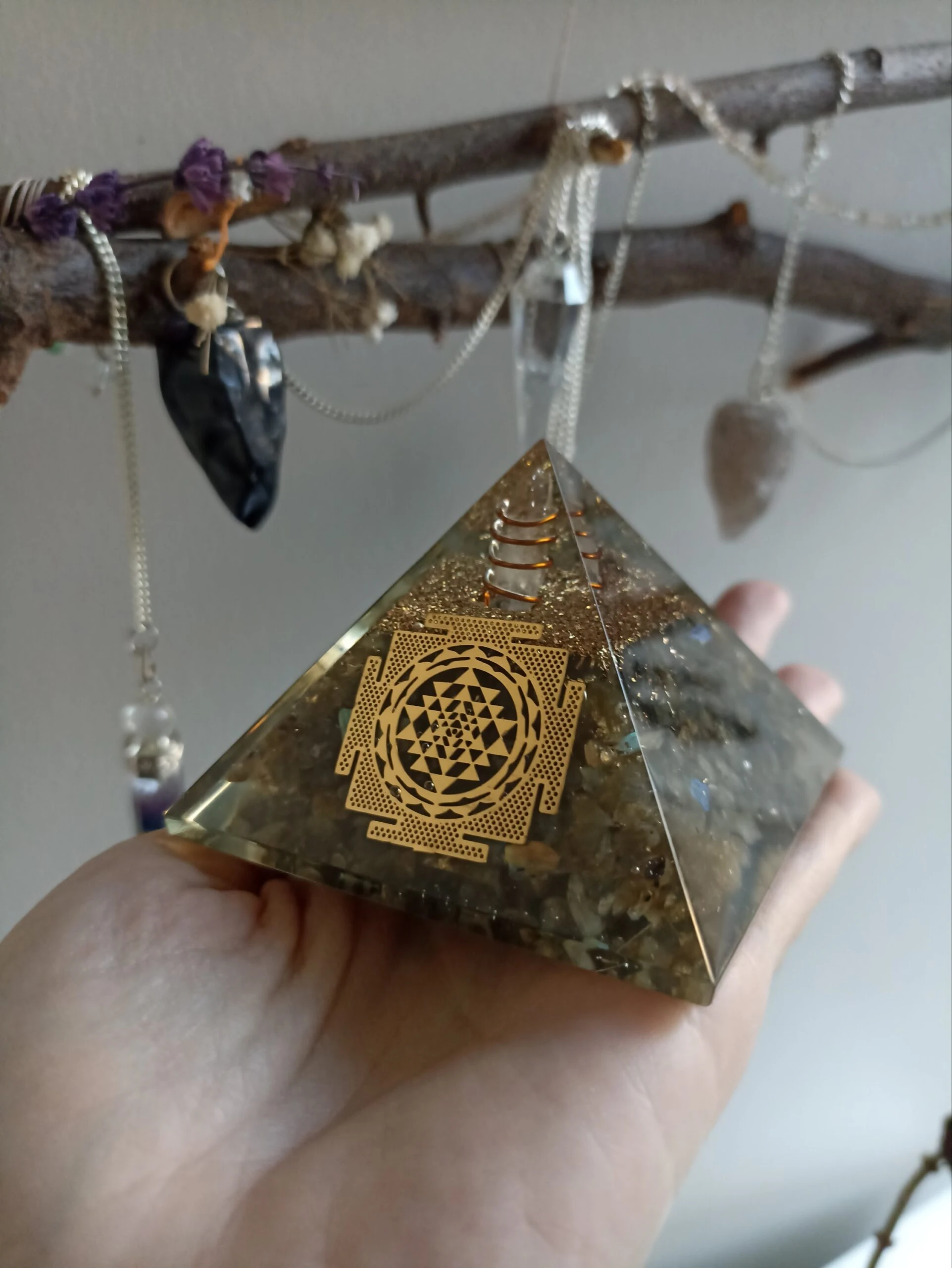 Labradorit Orgonit Doğal Taş