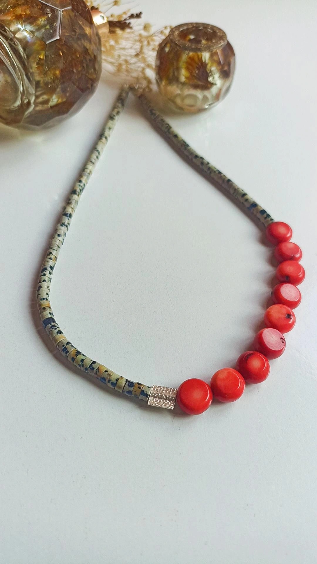 Mercan & Dalmaçya Jasper Doğal Taş Kolye