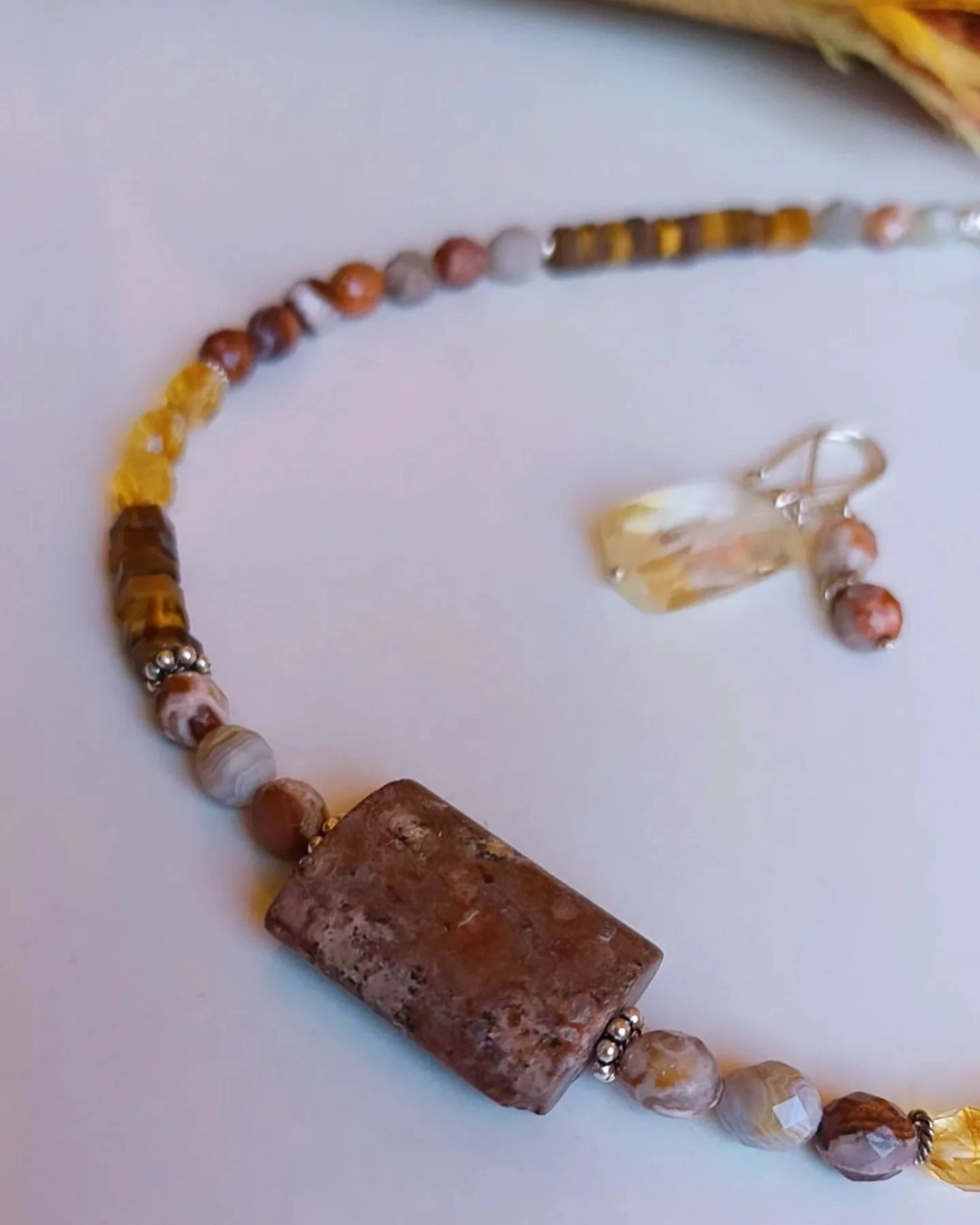 Genel sağlık & Bolluk & Bereket Doğal Taş Kolye