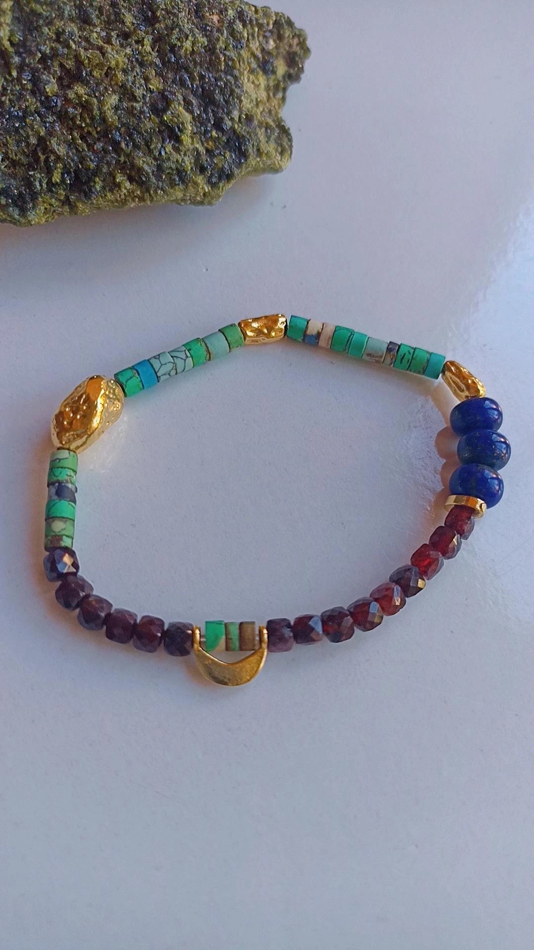 Kraliyet Gücü ve Kutsal Koruma Doğal Taş Bileklik