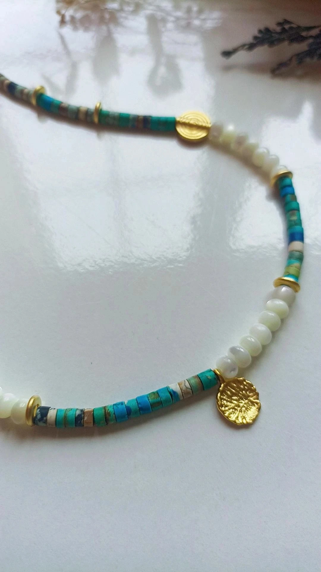 Turkuaz & Sedef Nazar Blokajı Doğal Taş Kolye