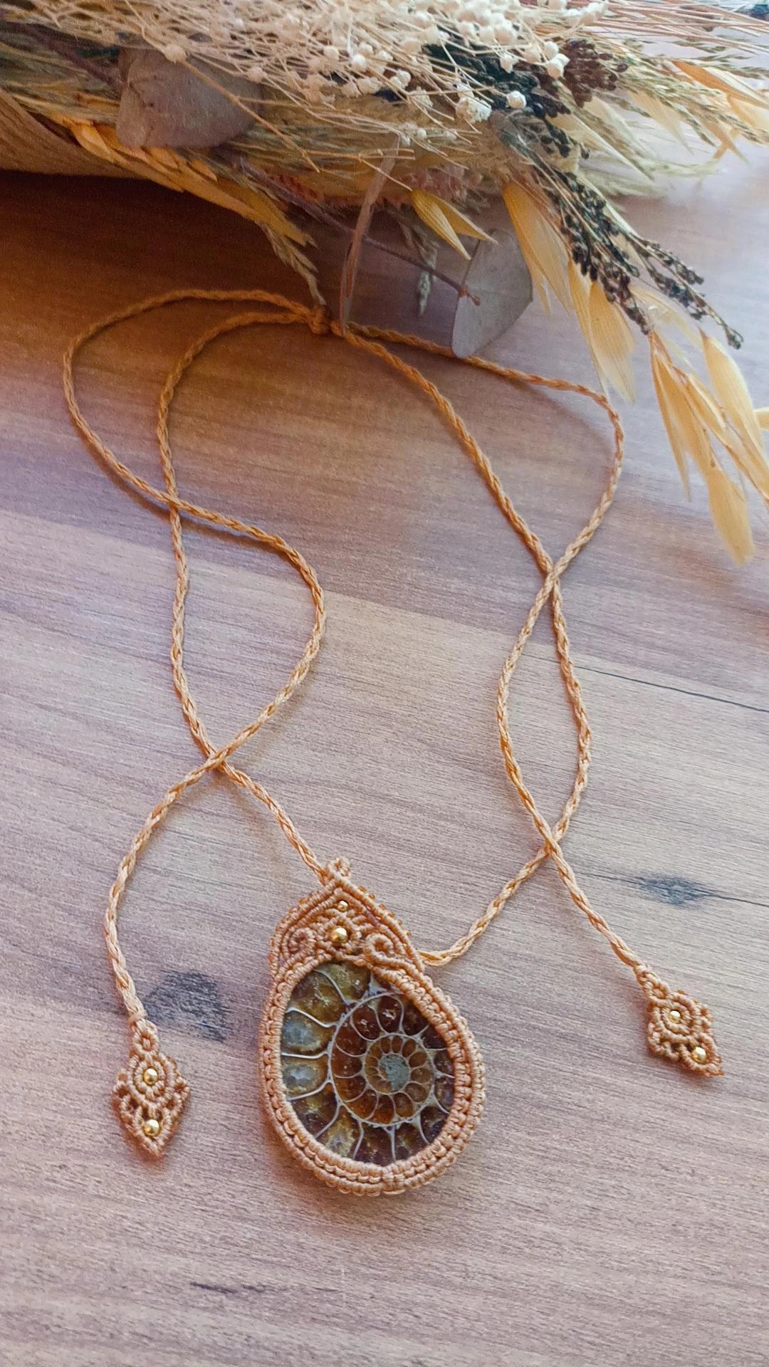 Atasal Şifa Ammonit Fosili Kolye