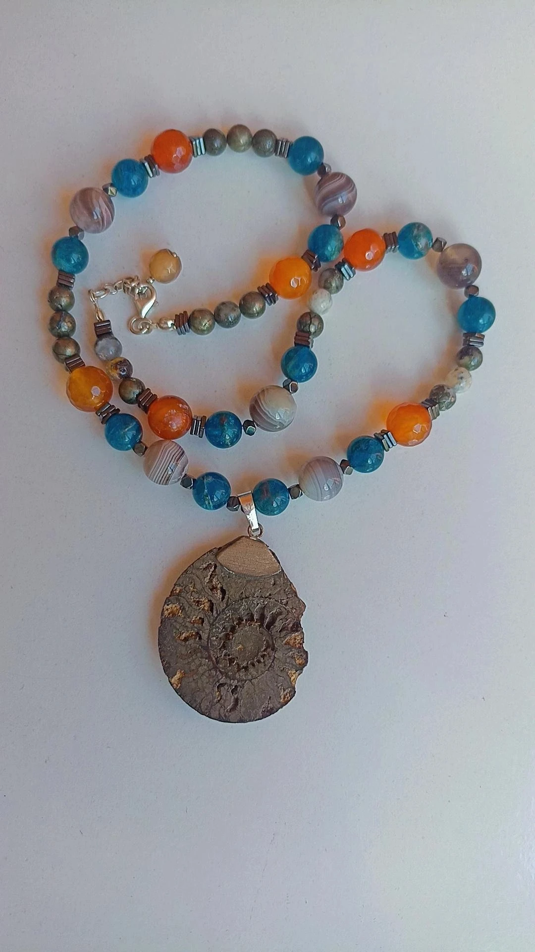 Atasal Şifa Doğal Taş Kolye