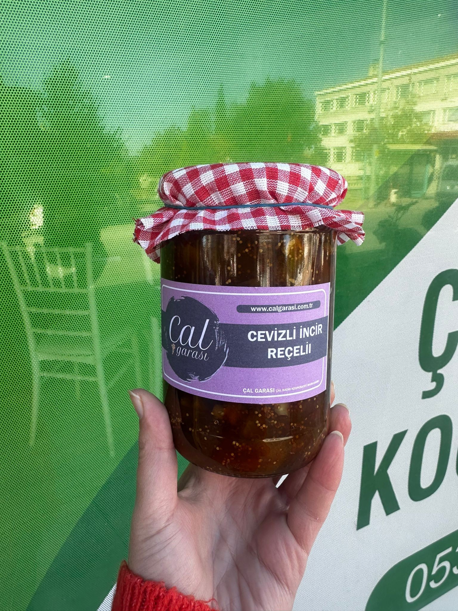 CEVİZLİ İNCİR REÇELİ (EV YAPIMI) 850G