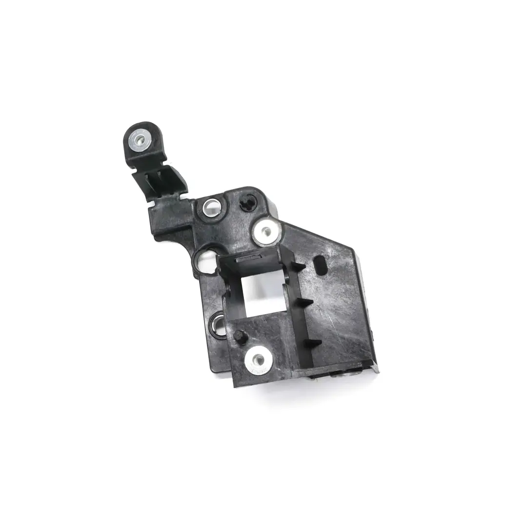 Volvo Xc40 Ön Panel Braketi Sol 2018-2026 31469370-31469370